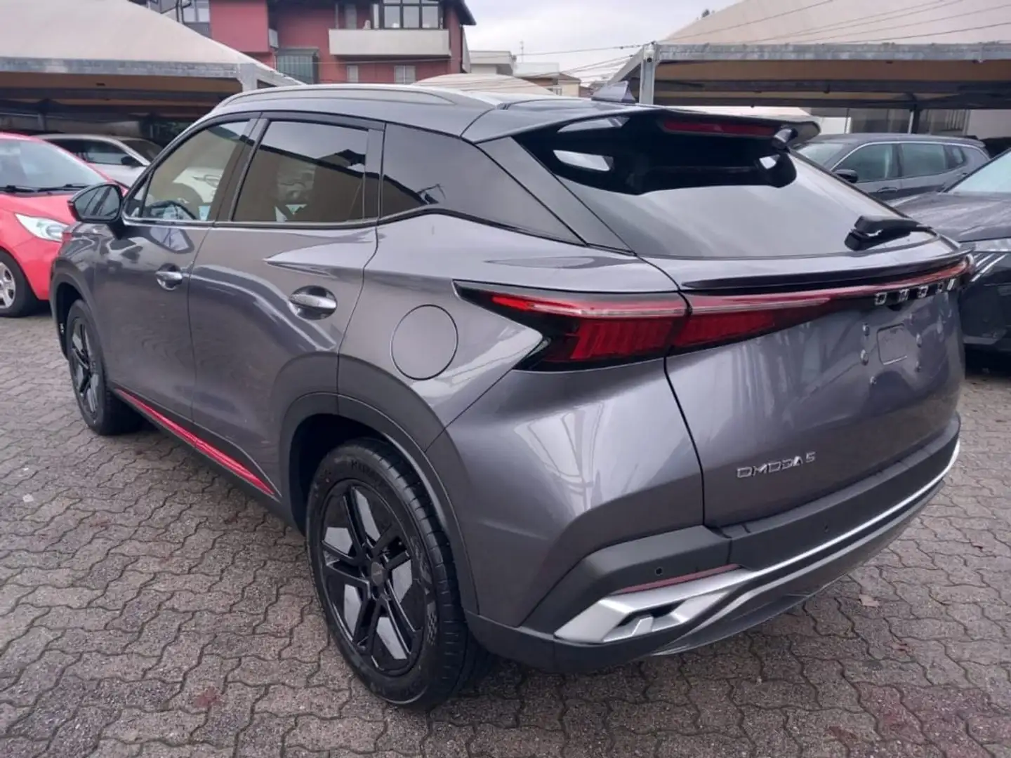 Omoda 5 5 Omoda 1.6 TGDI 147CV aut. Premium Gris - 2