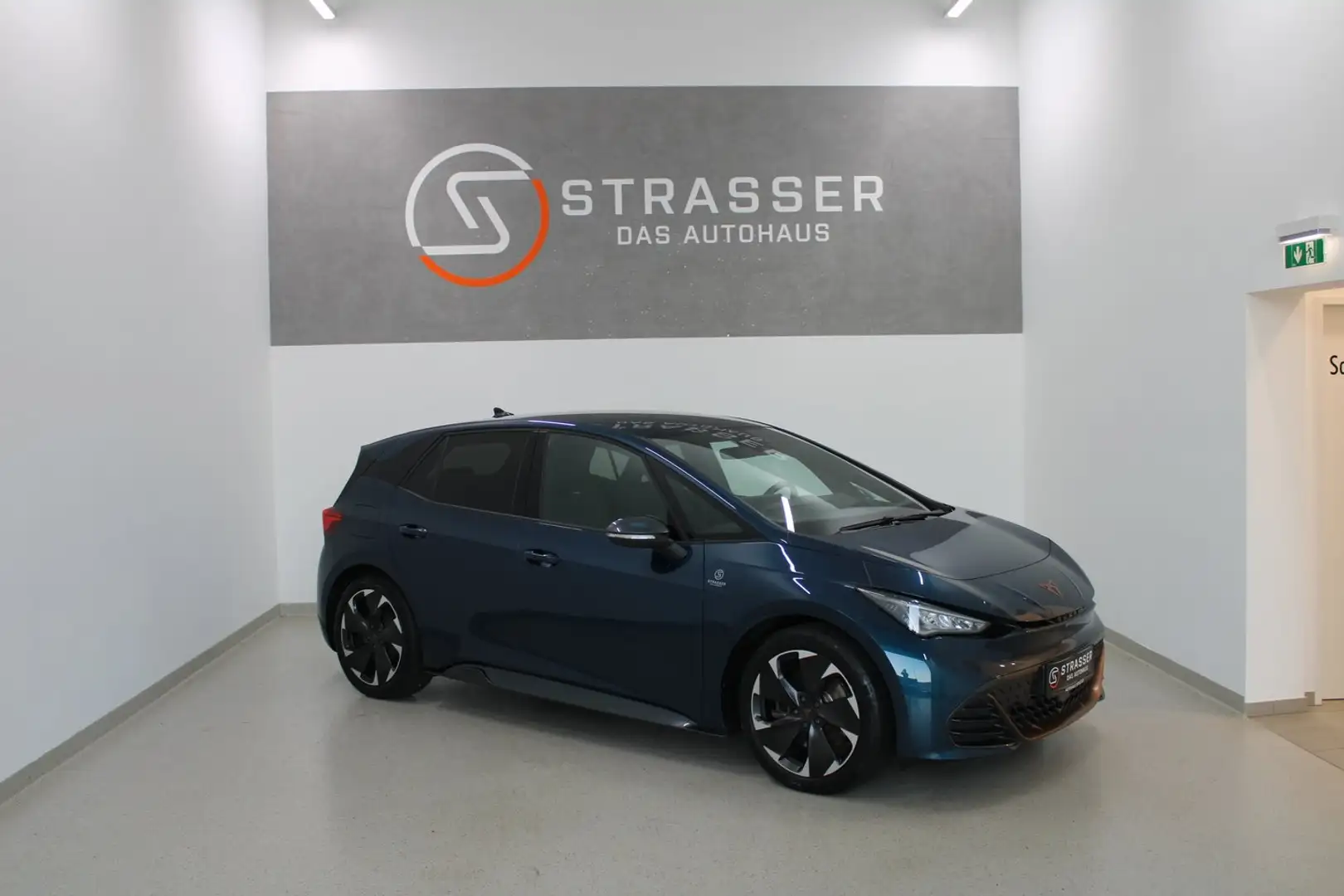 CUPRA Born 77 e-Boost 170kW/231PS Blau - 1