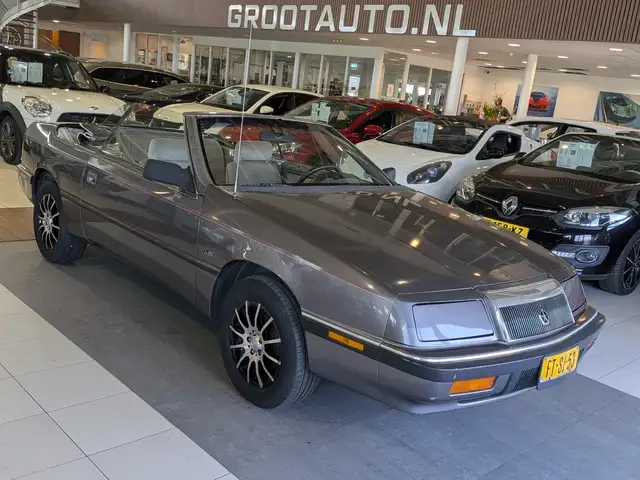 Chrysler Le Baron LeBaron 3.0i V6 Convertible Automaat Airco, Stuurb