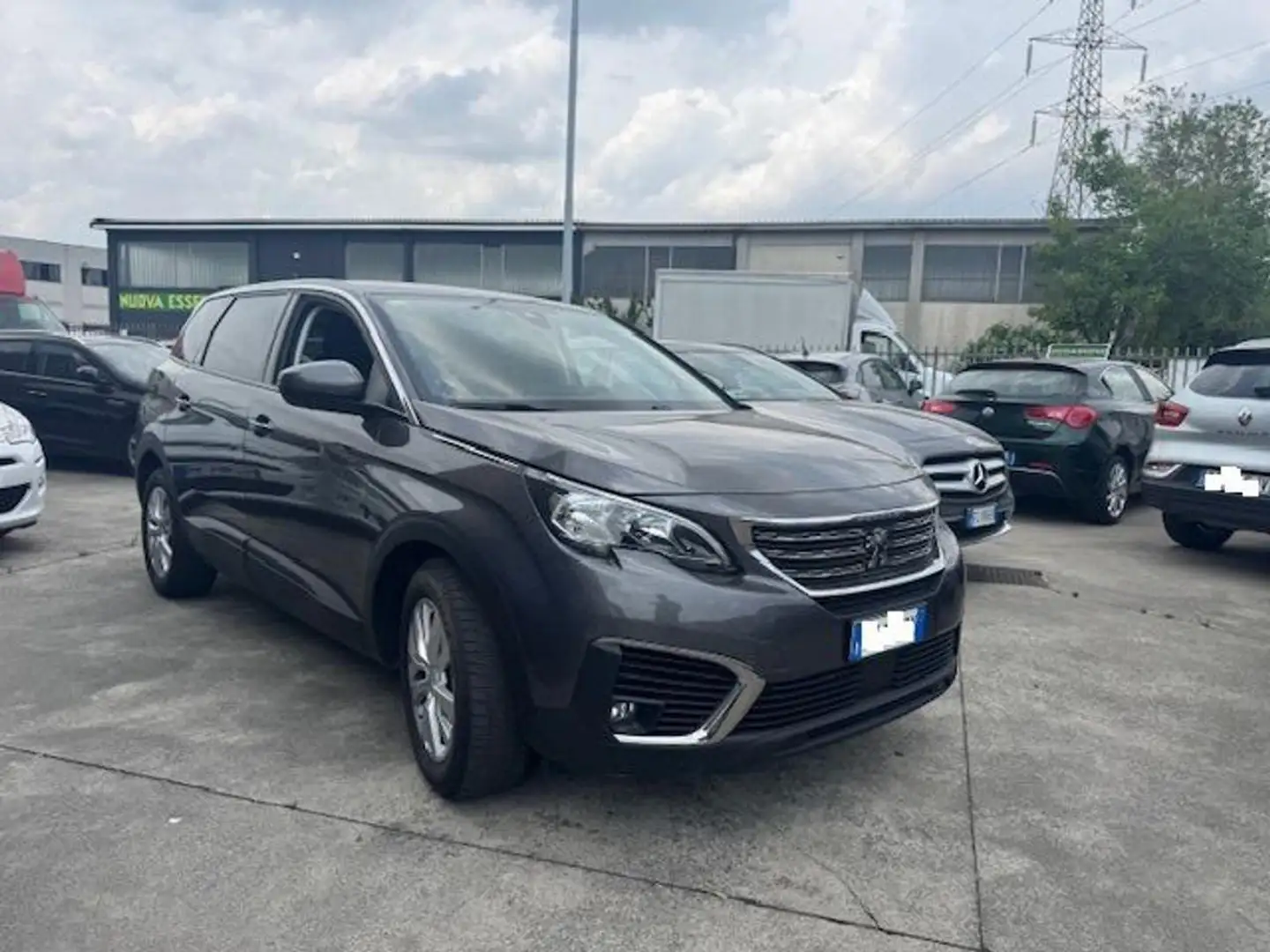 Peugeot 5008 BlueHDi 130 S&S EAT8 Business Grigio - 2