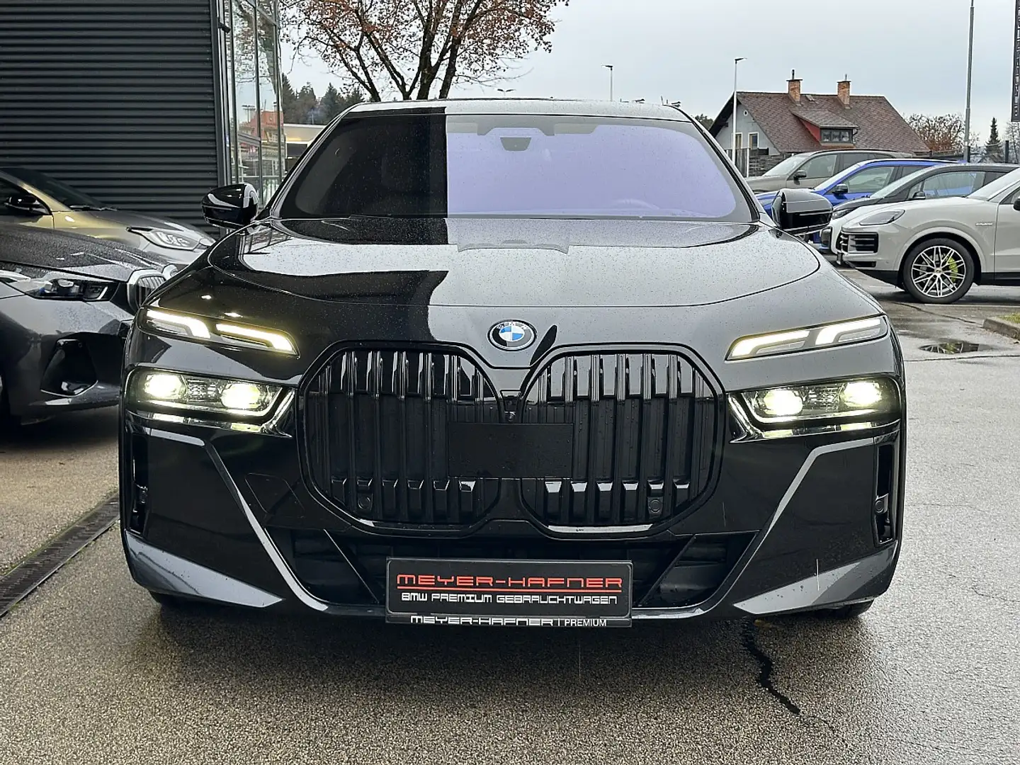 BMW i7 xDrive60 M-Paket / Bowers Wilkins / Sky Lounge ... Schwarz - 2