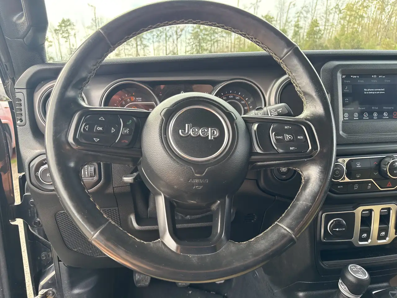 Jeep Wrangler снимка Jeep Wrangler