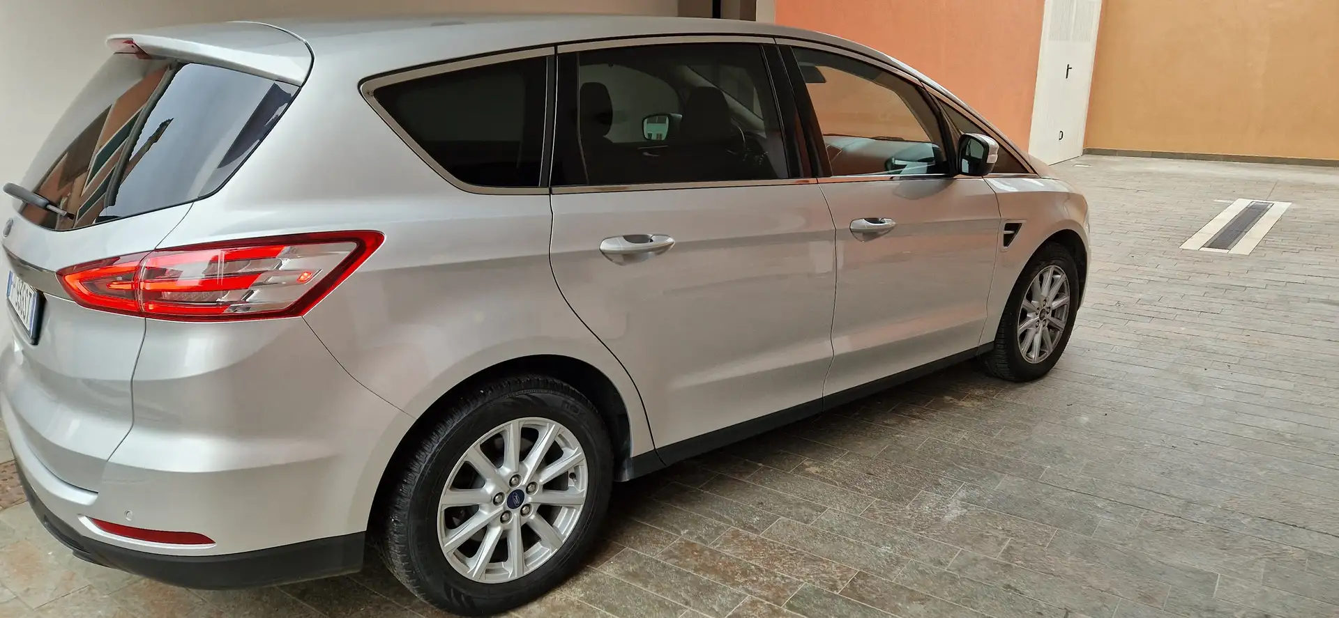 Ford S-Max S-Max II 2015 2.0 tdci  150cv Argento - 2