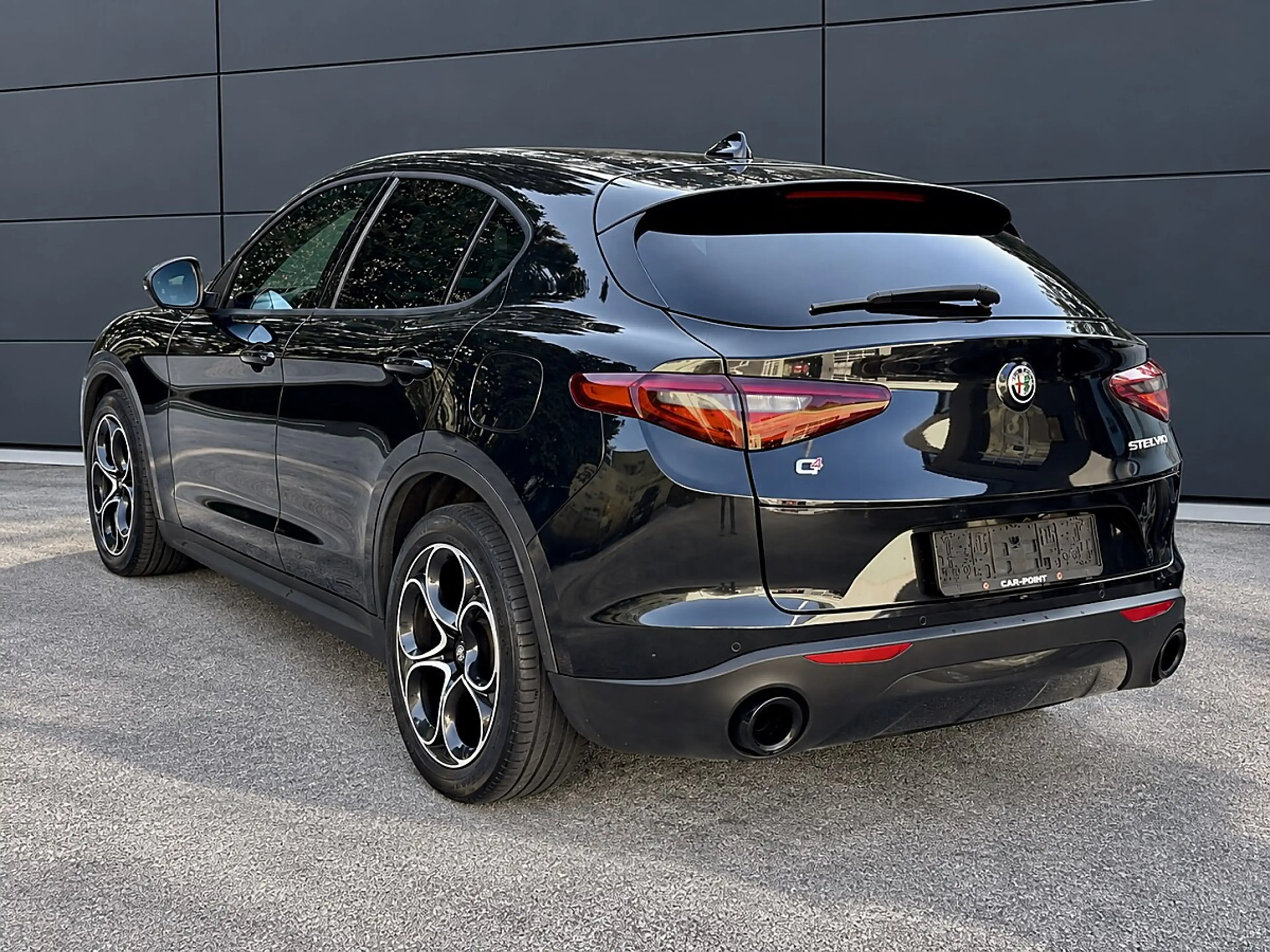 Alfa Romeo Stelvio 2.2 16V JTDM AT8 Q4 Super+Sprint Paket — photo 5