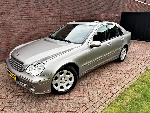 Mercedes-Benz C 200 K. Elegance Automaat Leder Schuifdak Memory
