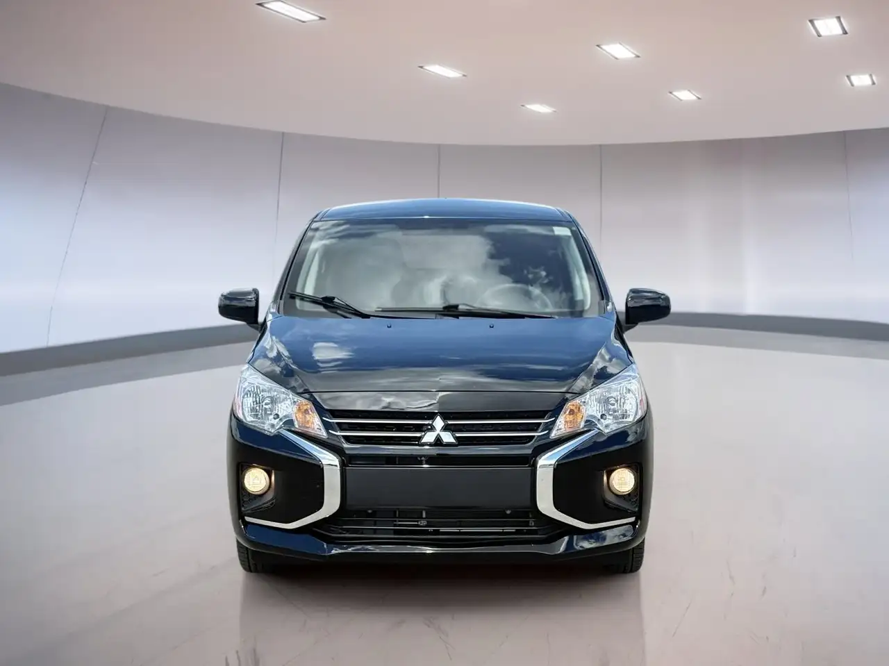 Mitsubishi Mirage снимка Mitsubishi Mirage
