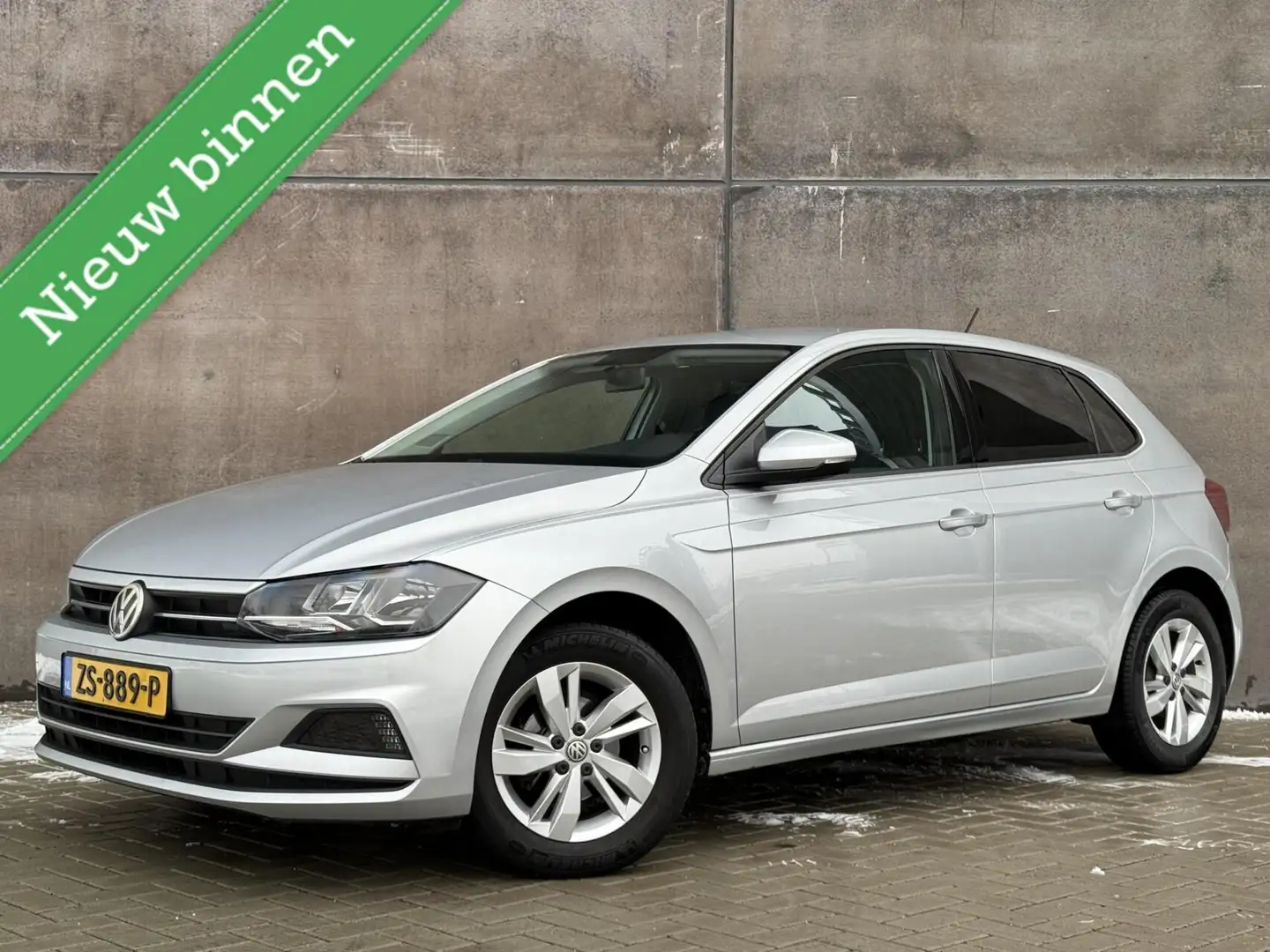 Volkswagen Polo 1.0 TSI Comfortline Business CarPlay | Airco! Grau - 1