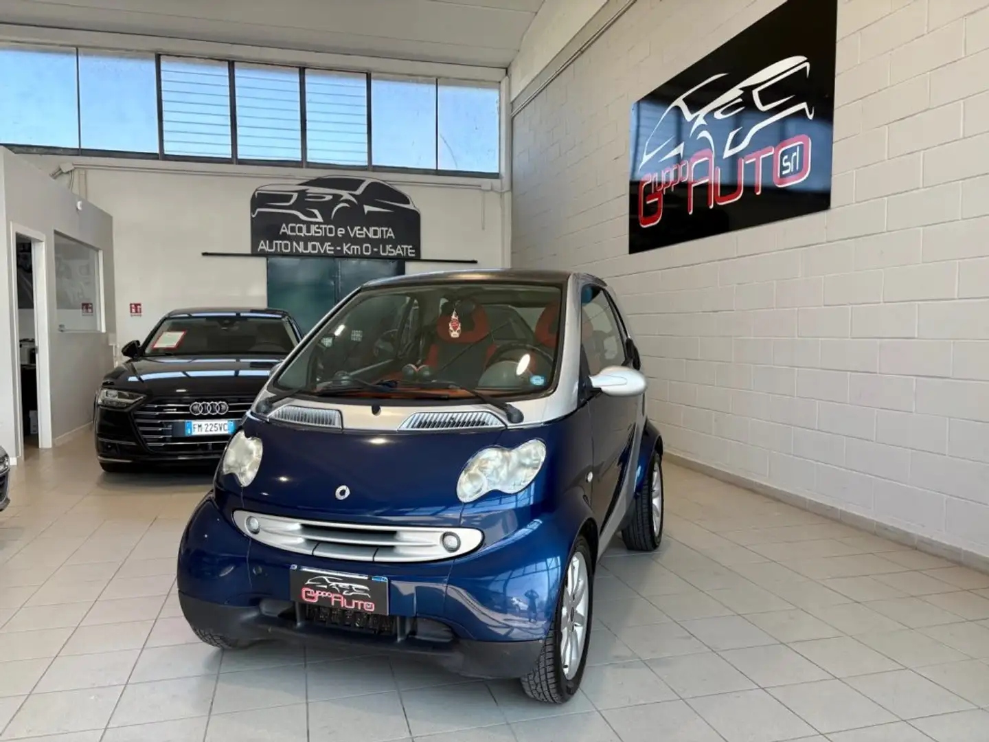 smart forTwo 700 coupé passion (45 kW) Bleu - 1