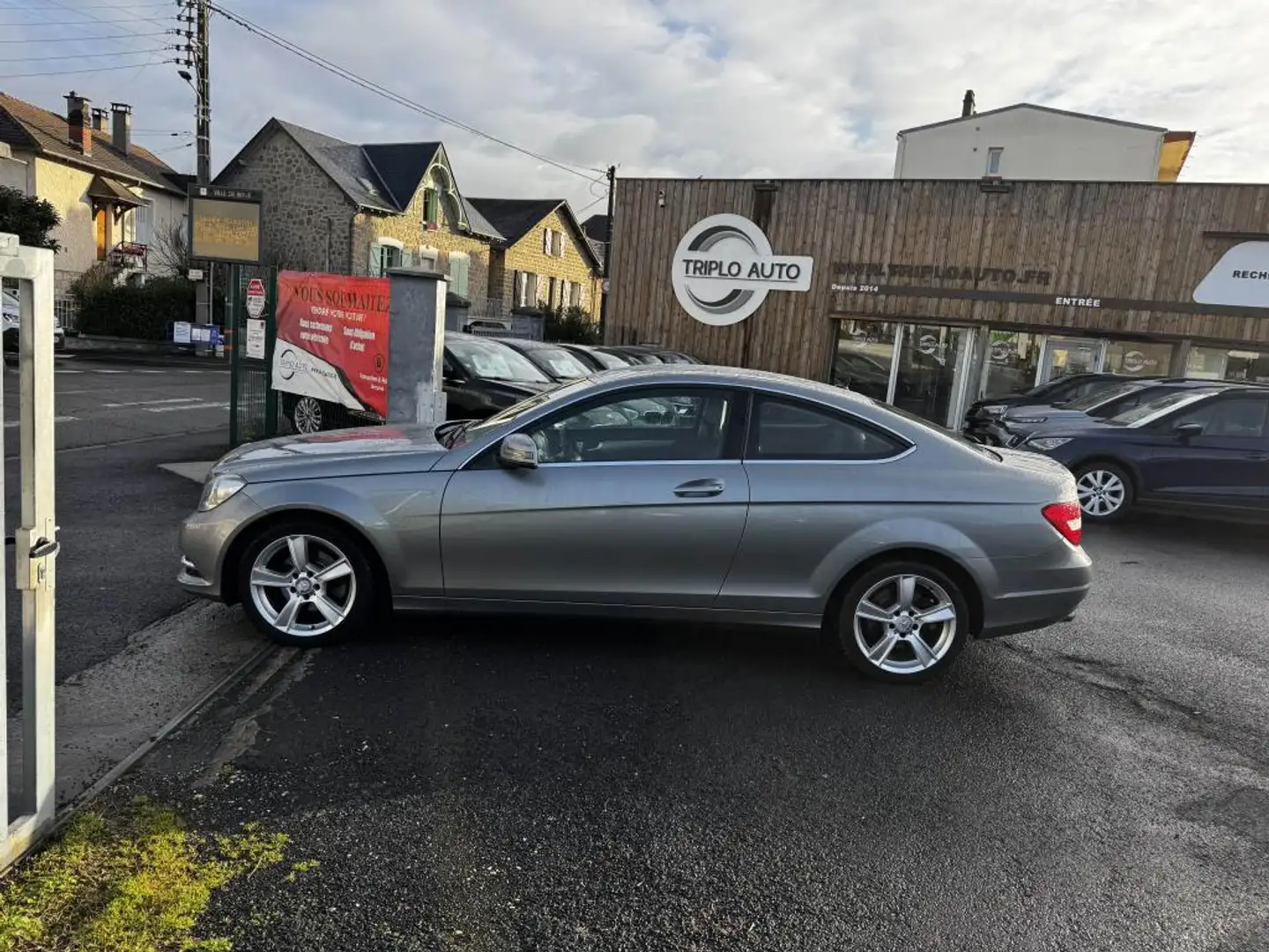 Mercedes-Benz C 220 Coupé 220 CDI FAP BlueEfficiency - BVA Executive clim + radar ar Grau - 2