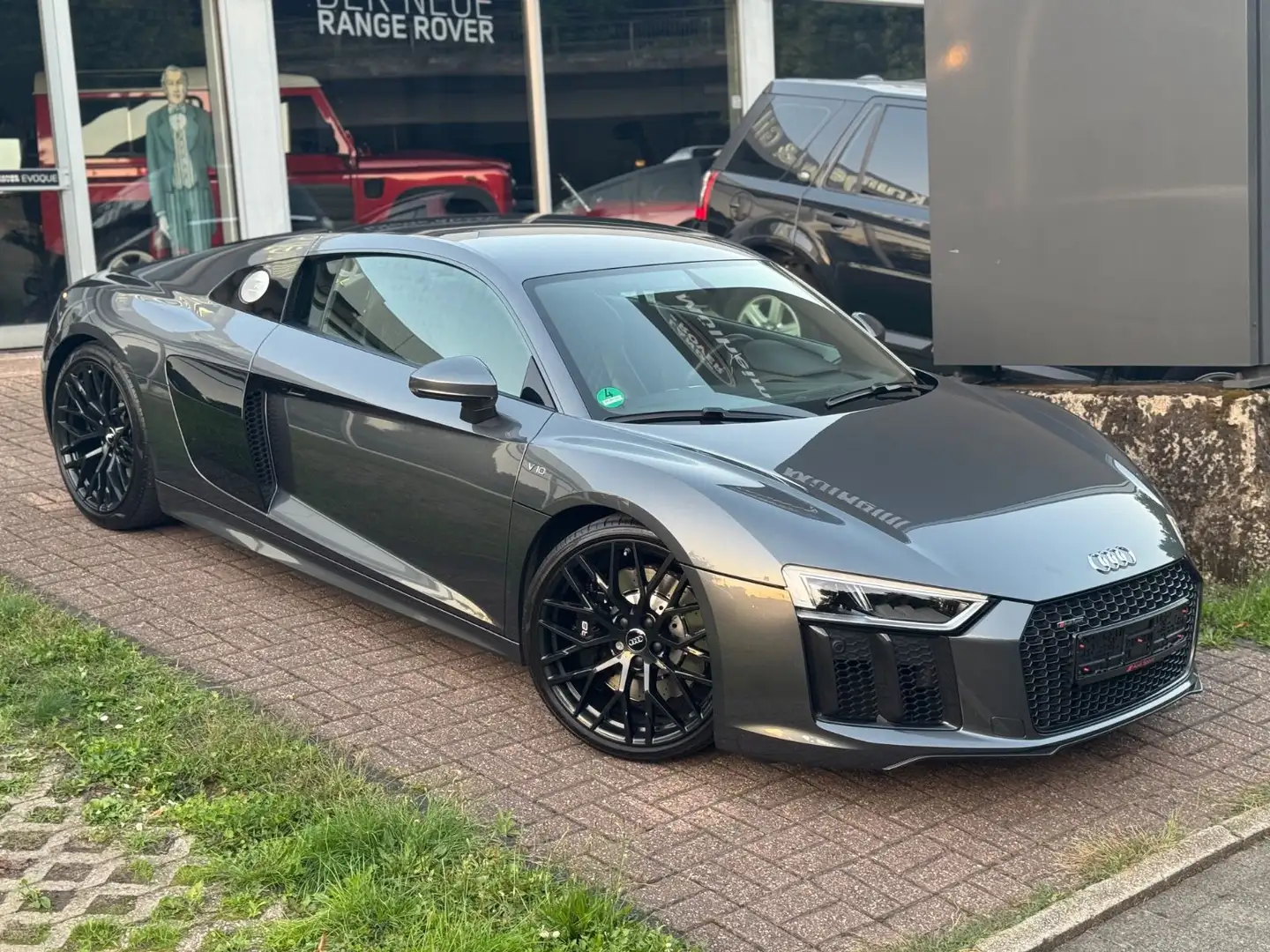 Audi R8 Coupe 5.2 FSI quattro/2-Hand/Top Zustand/ Gris - 1