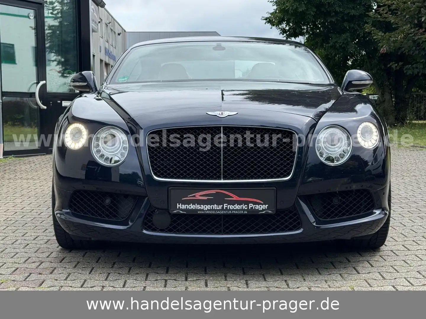 Bentley Continental GT 4.0 V8 4WD Automatik Blau - 2