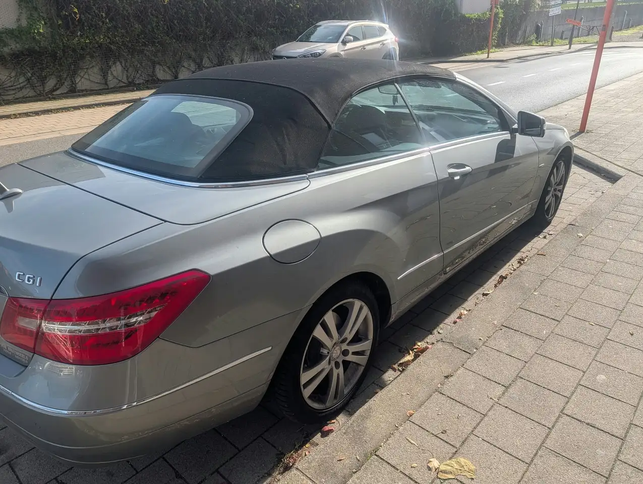 Mercedes-Benz E 200
