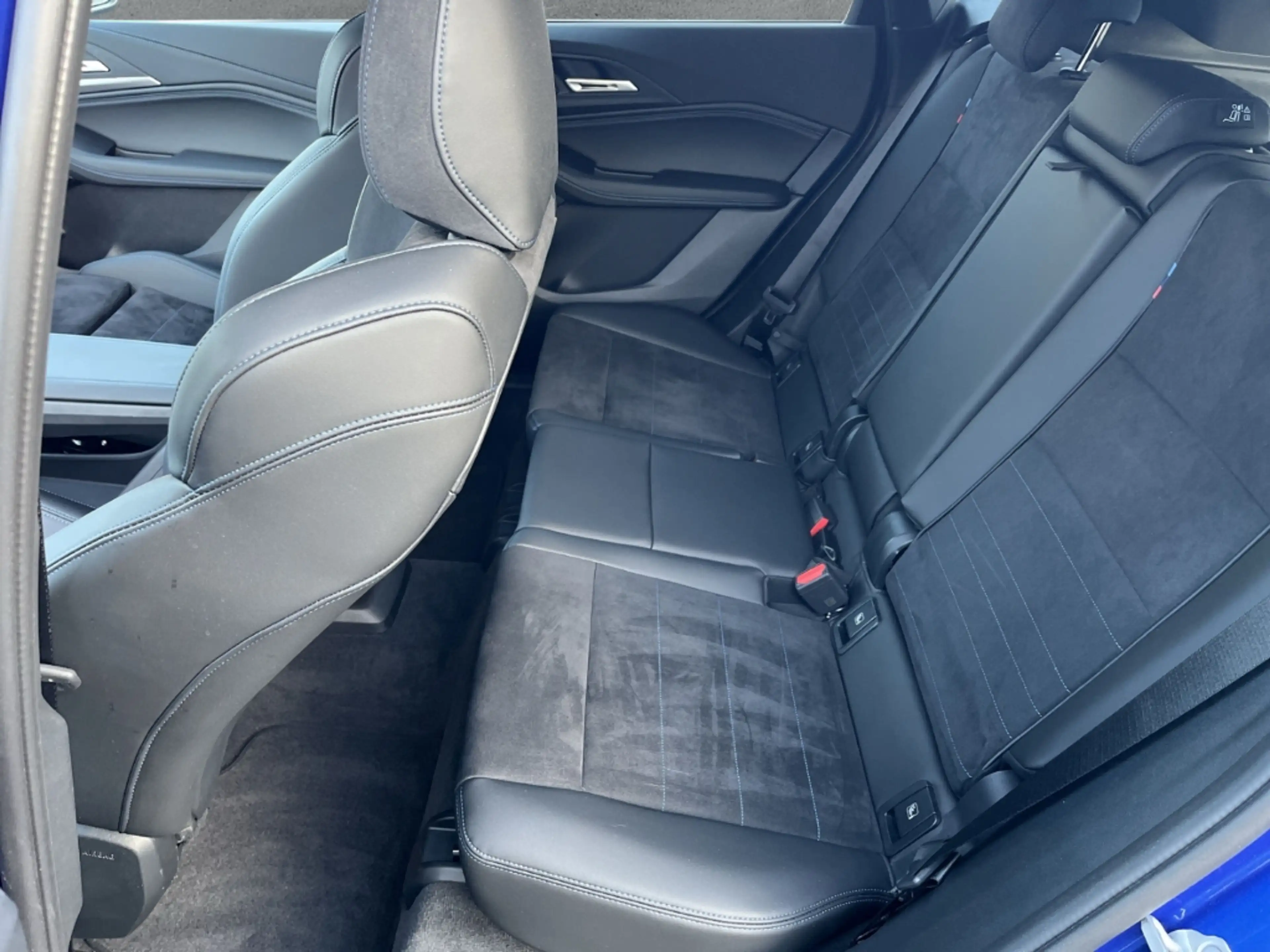 BMW 223 Active Tourer xDRIVE M SPORT AUTOMATIK NAVI AHK KA — photo 13