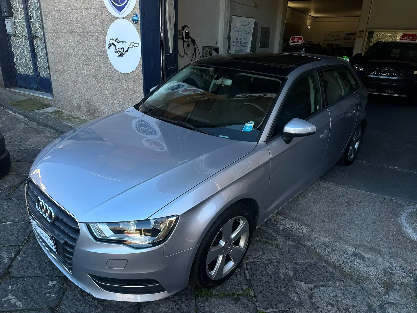 Audi A3 A3 Sportback 2.0 tdi Ambiente 150cv E6 Argent - 1