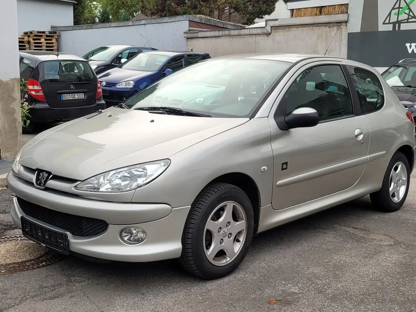 Peugeot 206 1.4 JBL*TÜV 04.27*Klima*AUX*USB*Aluf.*E-Fenster Grau - 2