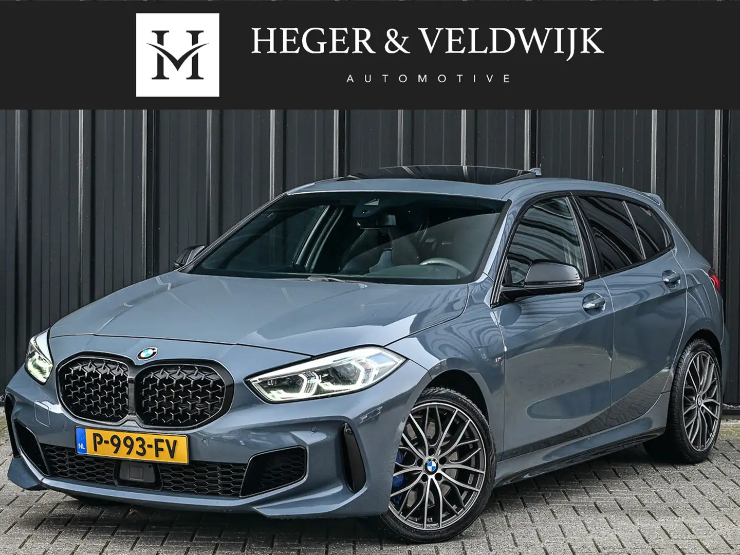 BMW 135 1-serie M135i xDrive High Executive · M- sport · P Gris - 1