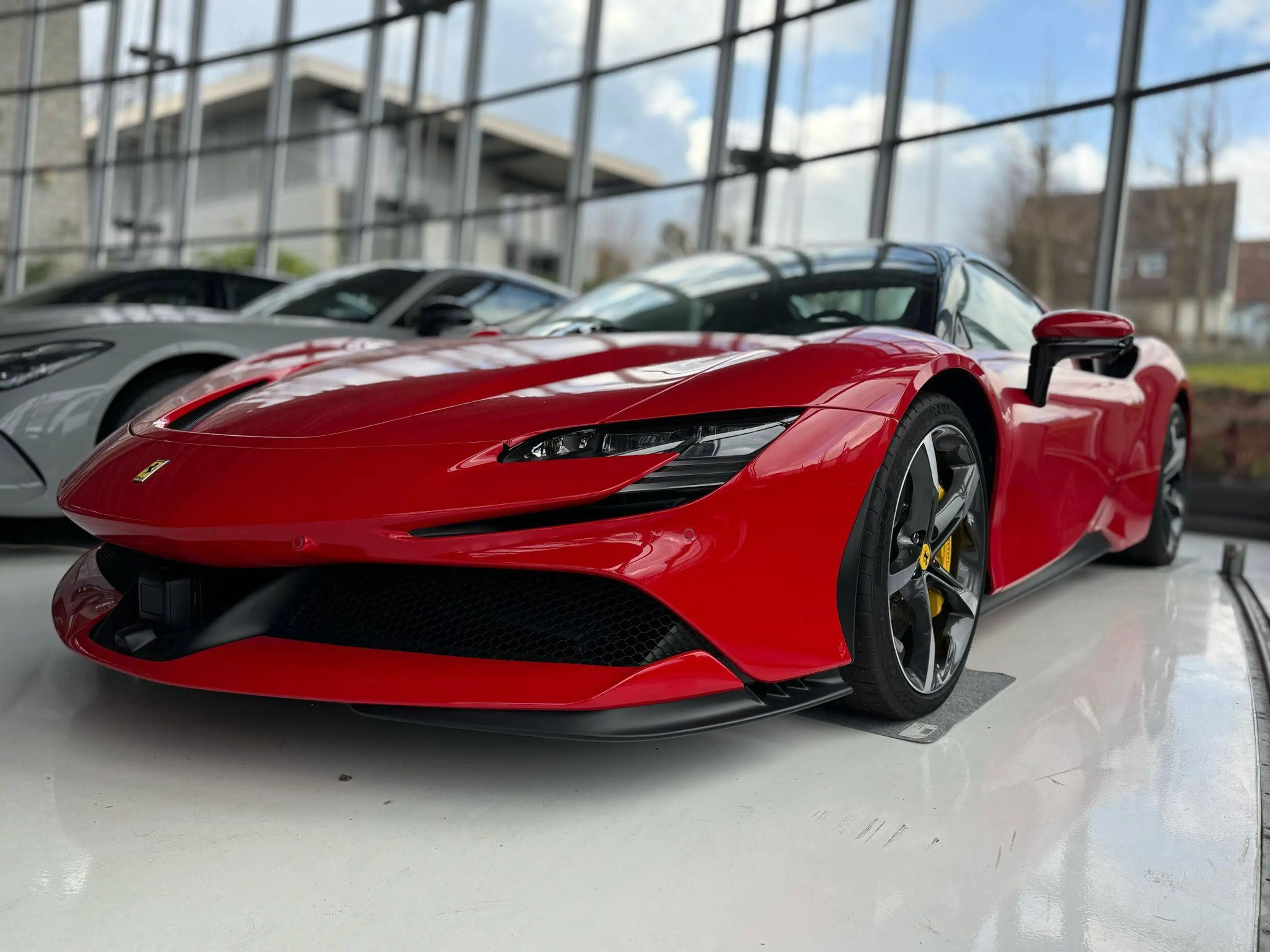 Ferrari SF90 Spider Carbon/Lift/RacingSeat/HUD — photo 7