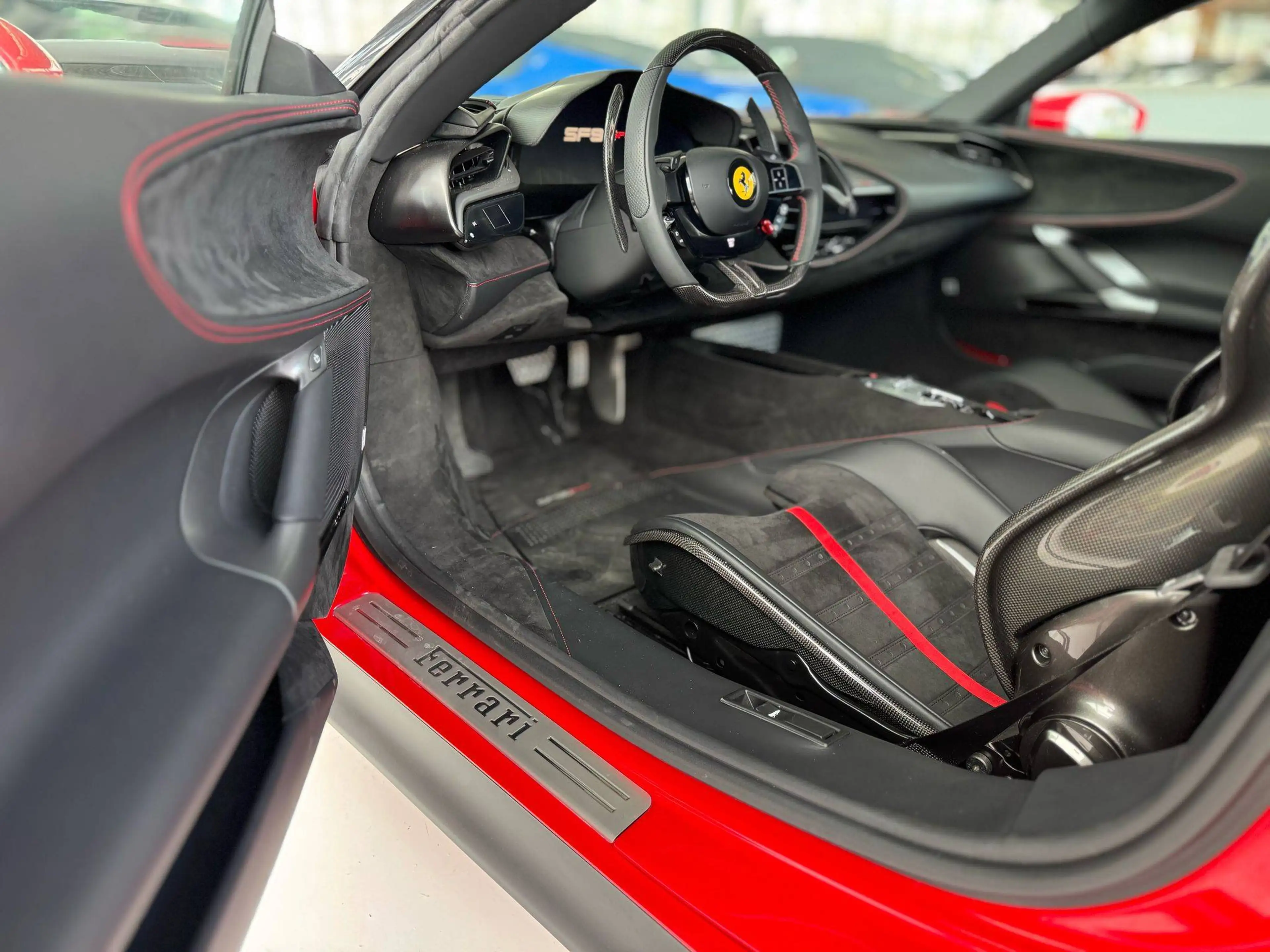 Ferrari SF90 Spider Carbon/Lift/RacingSeat/HUD — photo 9