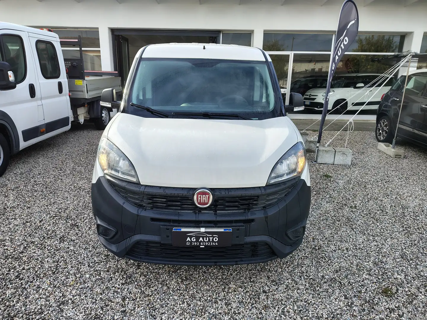 Fiat DOBLO' MAXI 3 POSTI 1.6 MJT 105CV Blanc - 1