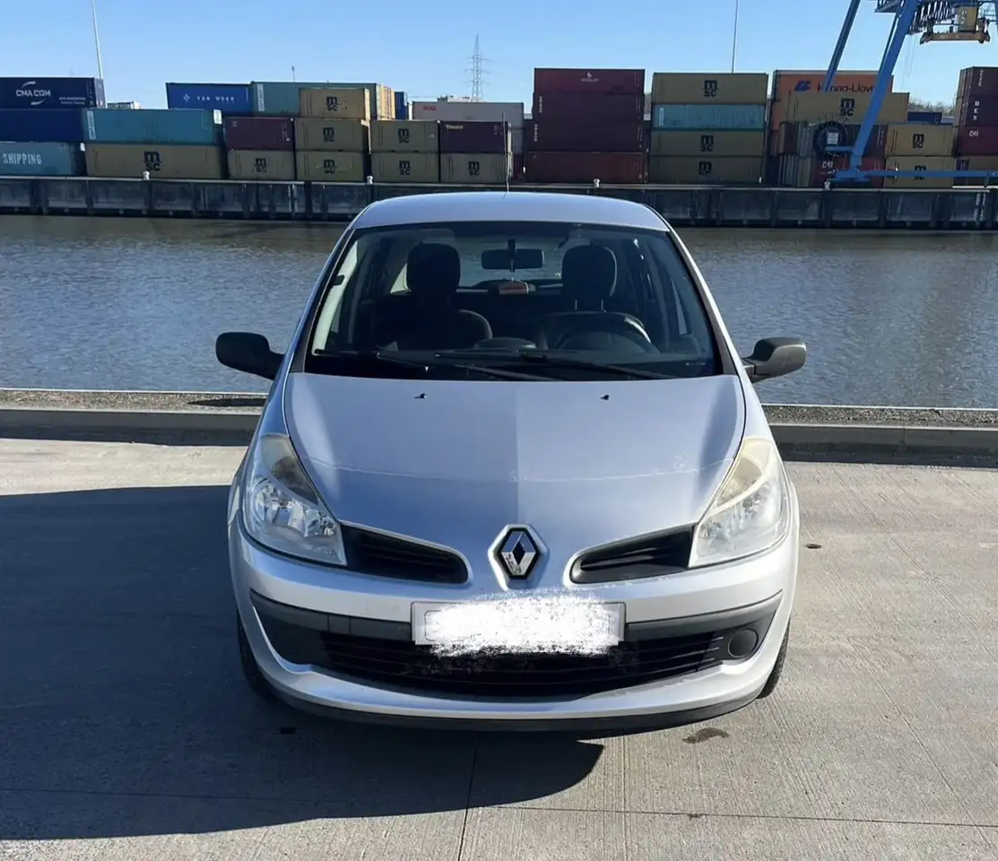 Renault Clio Estate 1.2 16V 75 eco2 Authentique