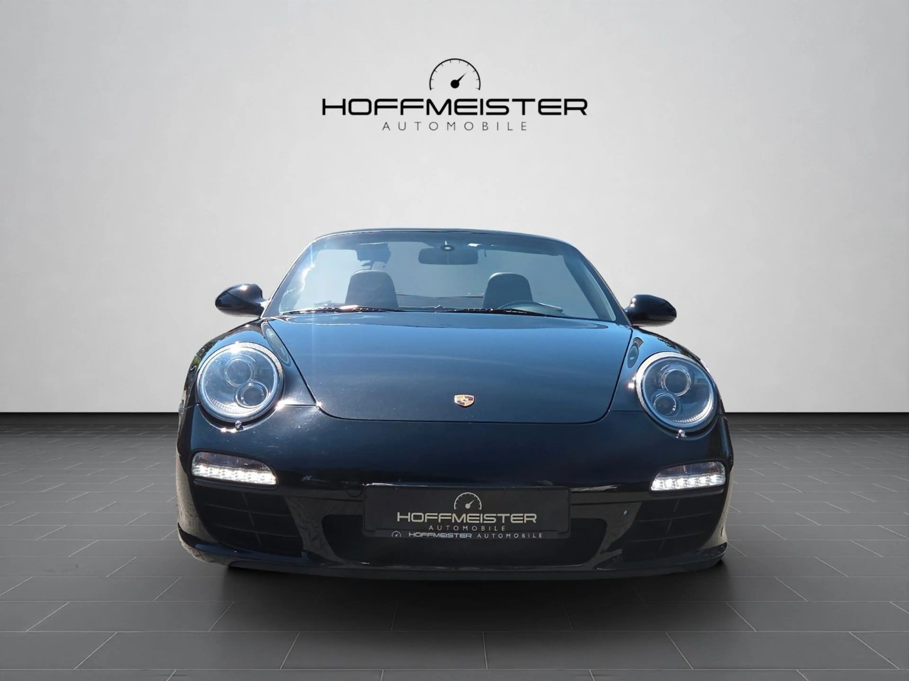 Porsche 911 Carrera Black Edition Cabrio — photo 8