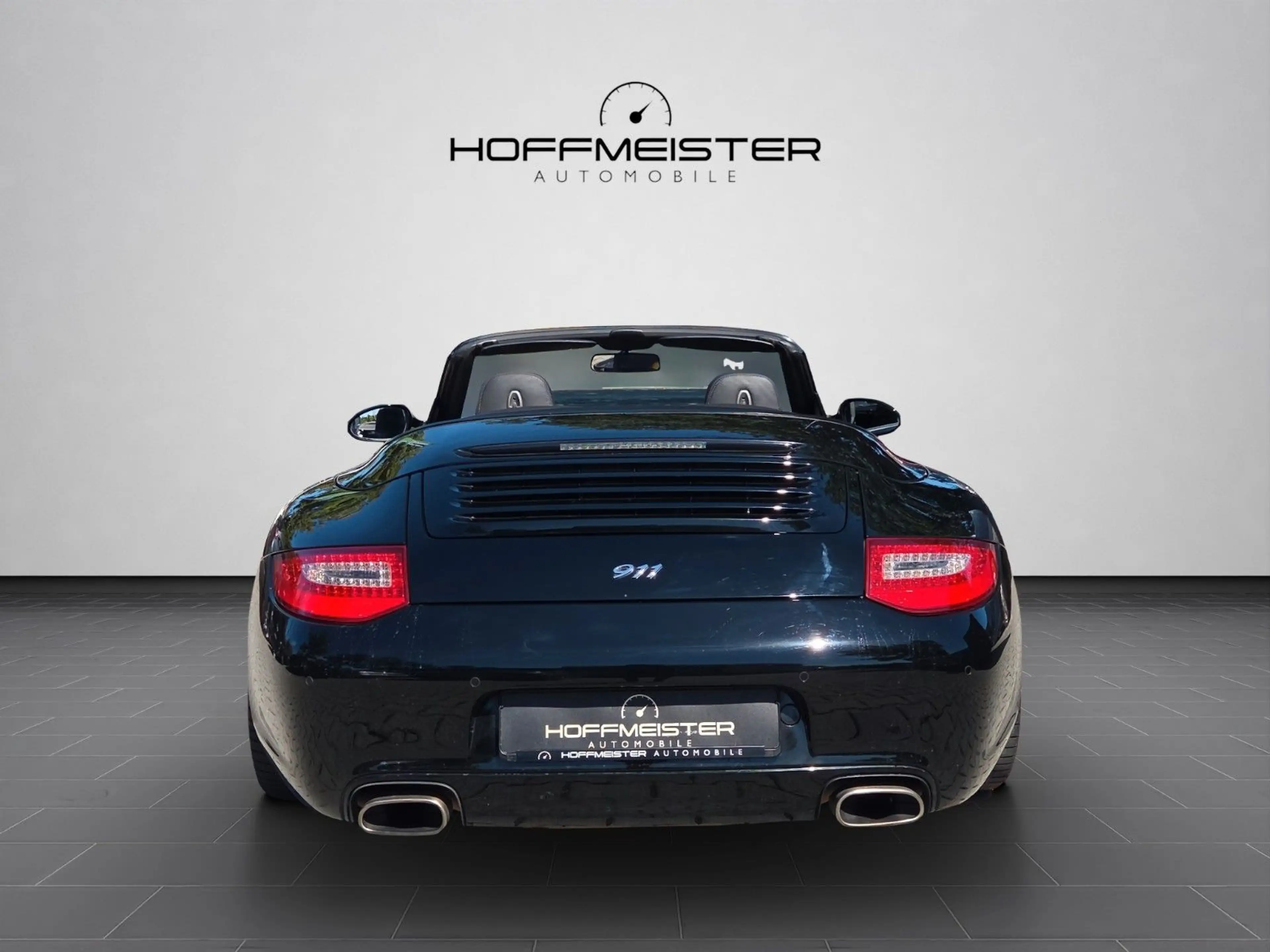 Porsche 911 Carrera Black Edition Cabrio — photo 4