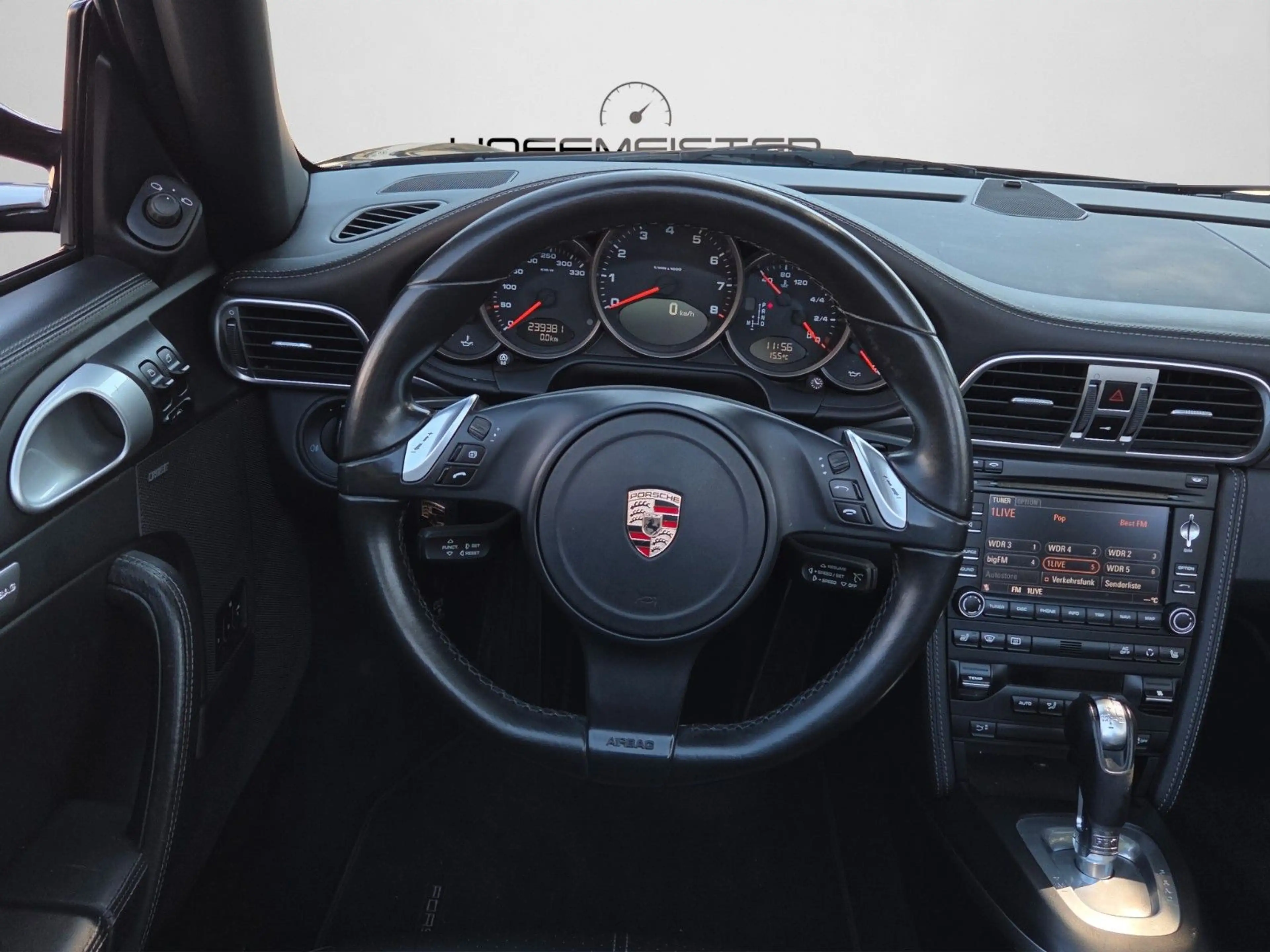 Porsche 911 Carrera Black Edition Cabrio — photo 12