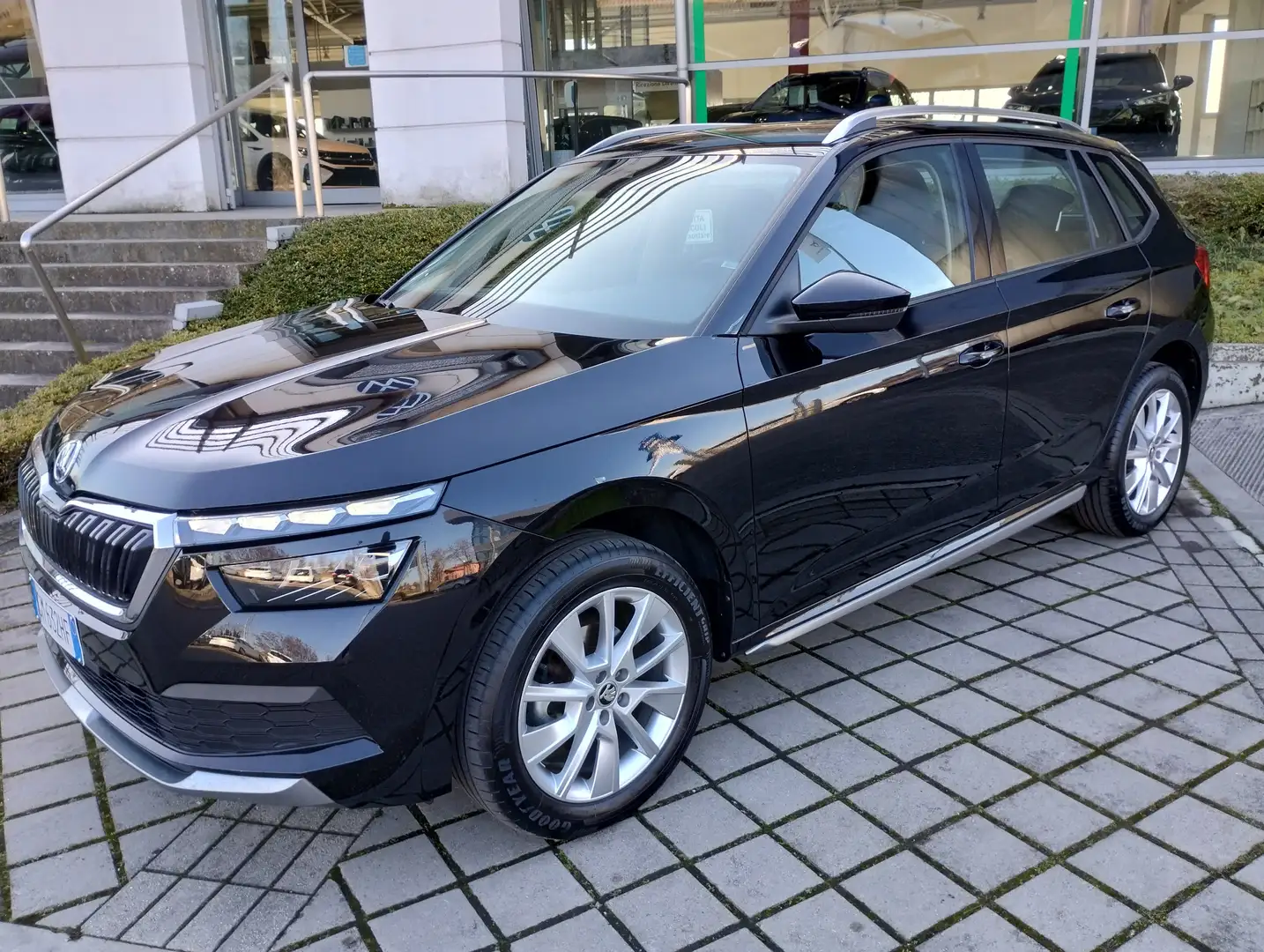 Skoda Kamiq Kamiq 1.0 tsi Style 110cv Nero - 1
