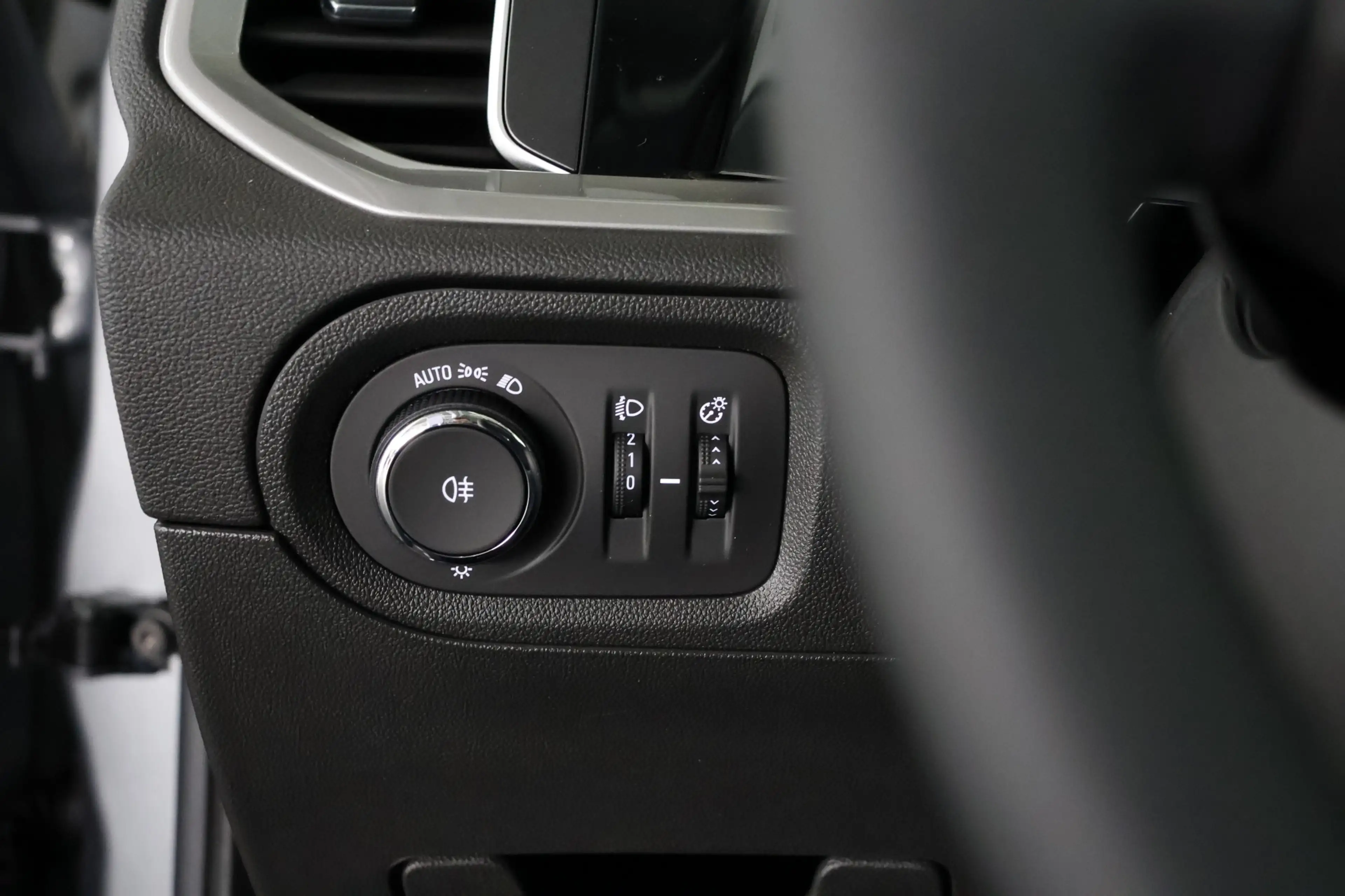 Opel Grandland 1.2 Turbo NJOY Edition / LED / ACC / CarPlay / Cam — photo 23