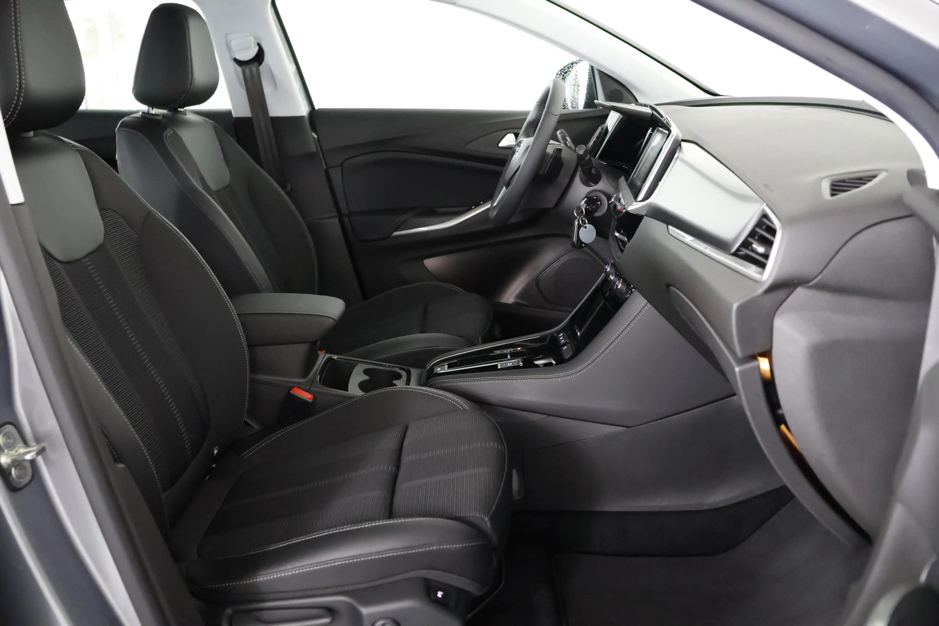 Opel Grandland 1.2 Turbo NJOY Edition / LED / ACC / CarPlay / Cam — photo 11