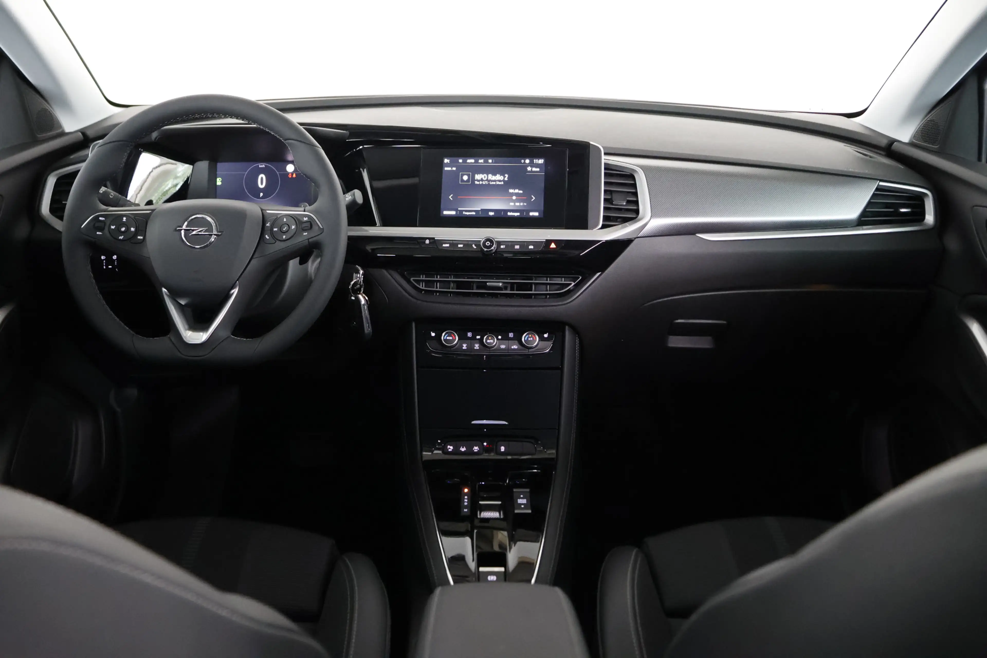 Opel Grandland 1.2 Turbo NJOY Edition / LED / ACC / CarPlay / Cam — photo 29
