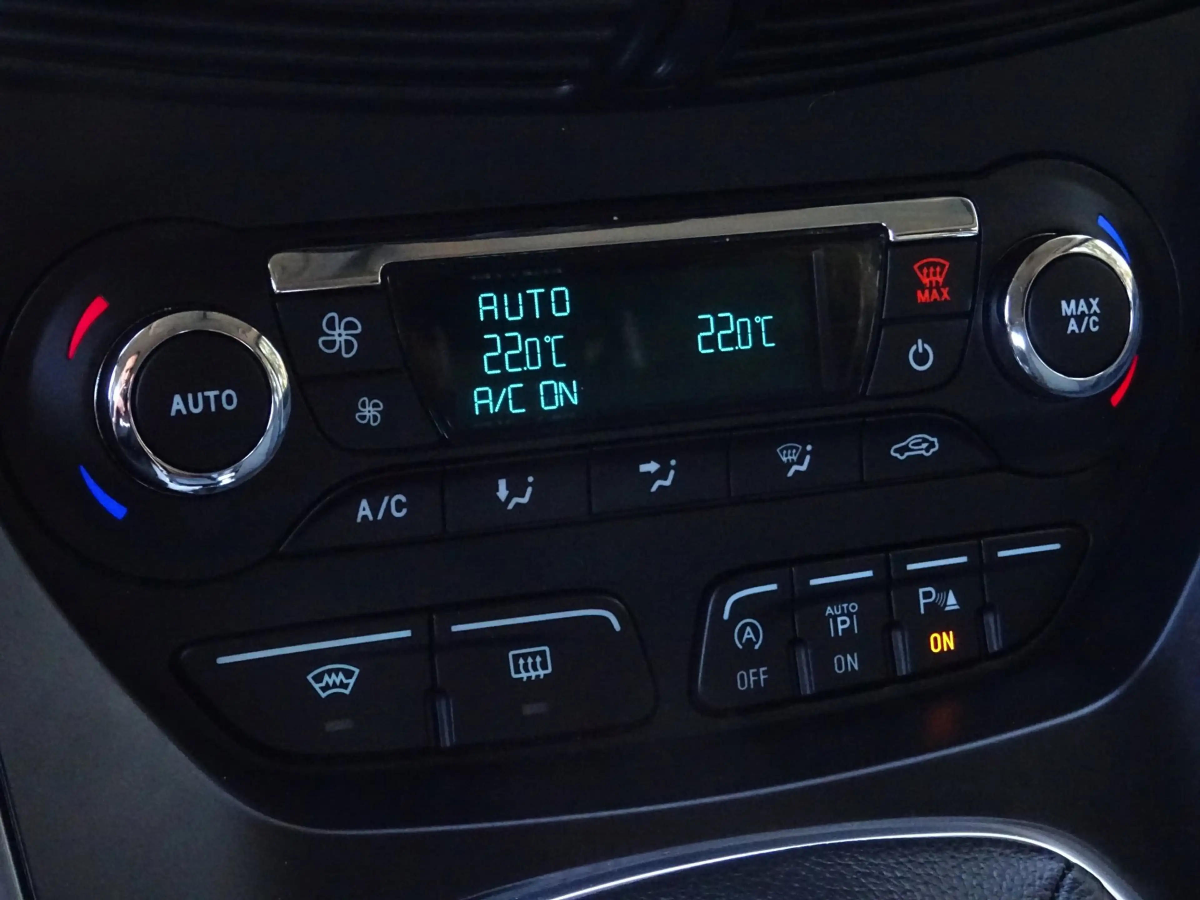 Ford Grand C-Max 1.0 Titanium NAP/NAVI/CAMERA/CLIMA/PDC/APK — photo 15
