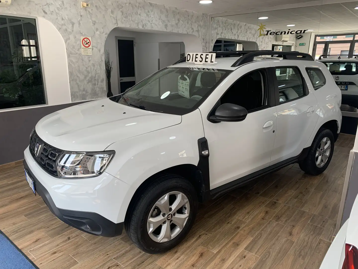 Dacia Duster Duster 1.5 blue dci Prestige 4x2 s Wit - 1