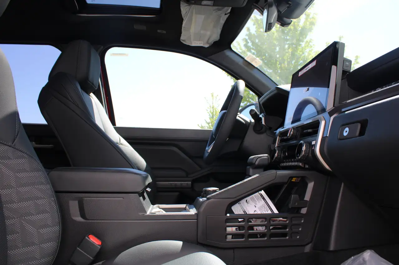 Toyota Tacoma снимка Toyota Tacoma