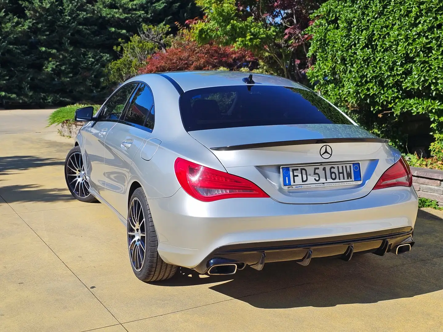 Mercedes-Benz CLA 220 CLA_C117 d Premium 177cv AUTO Argent - 2