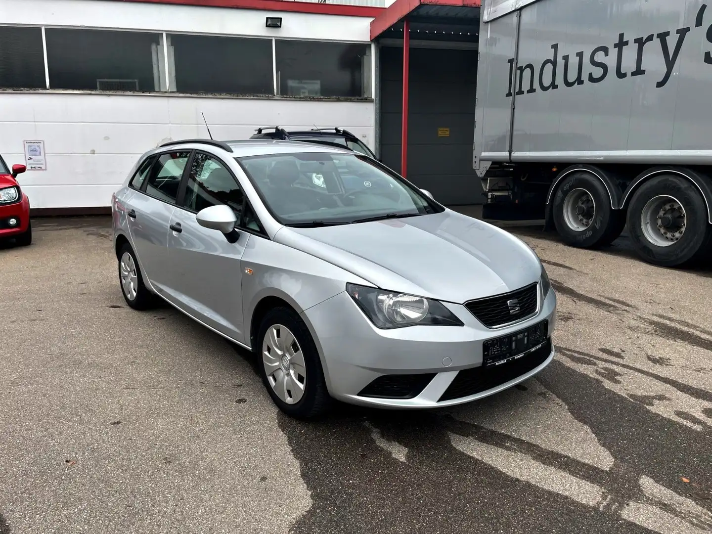 SEAT Ibiza 1.2 ST Reference * 2.Hand/Navi/Gepflegt* Silber - 1