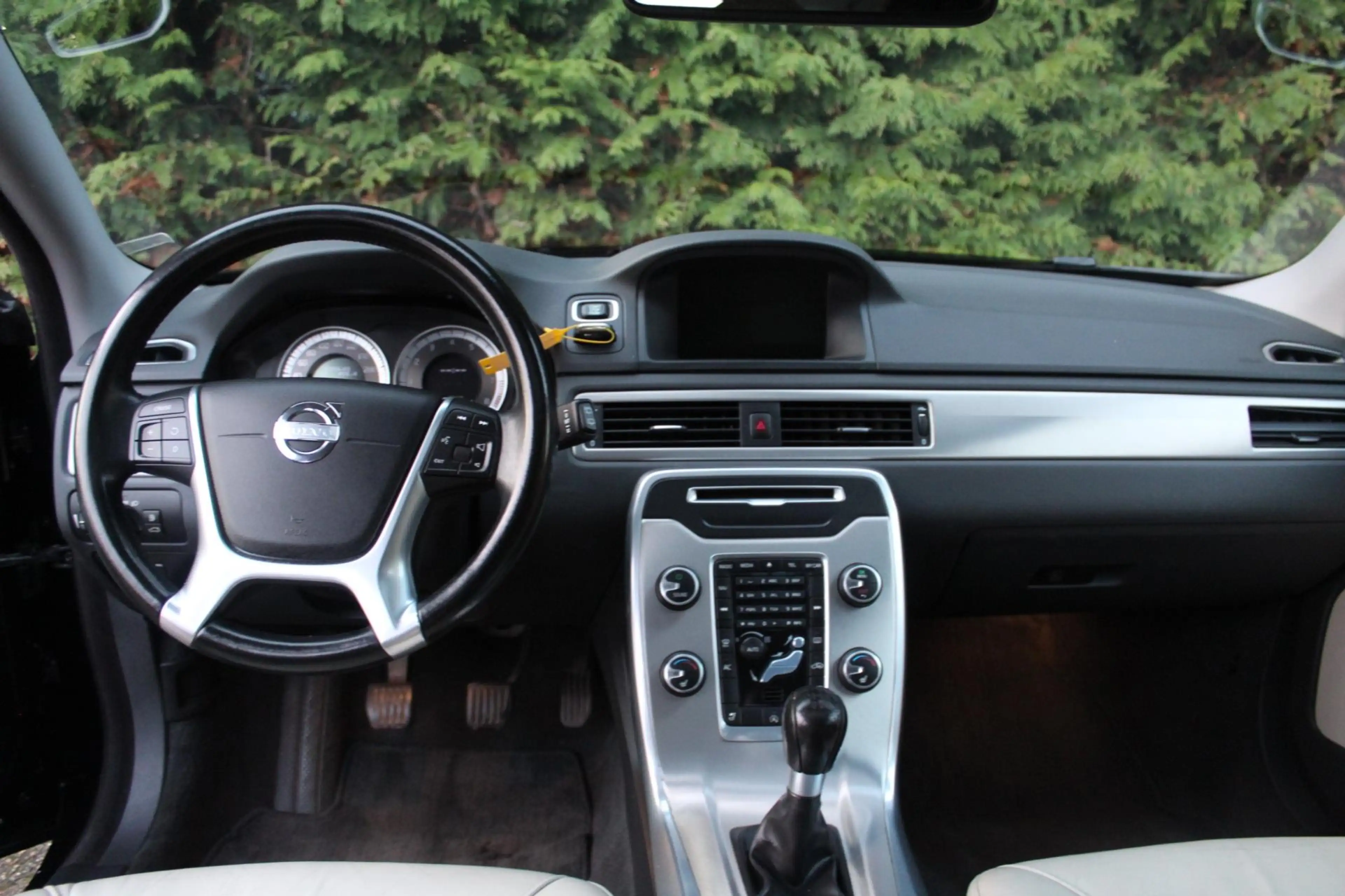 Volvo V70 1.6 T4 Limited Edition 180PK | Parkeersensoren | N — photo 4