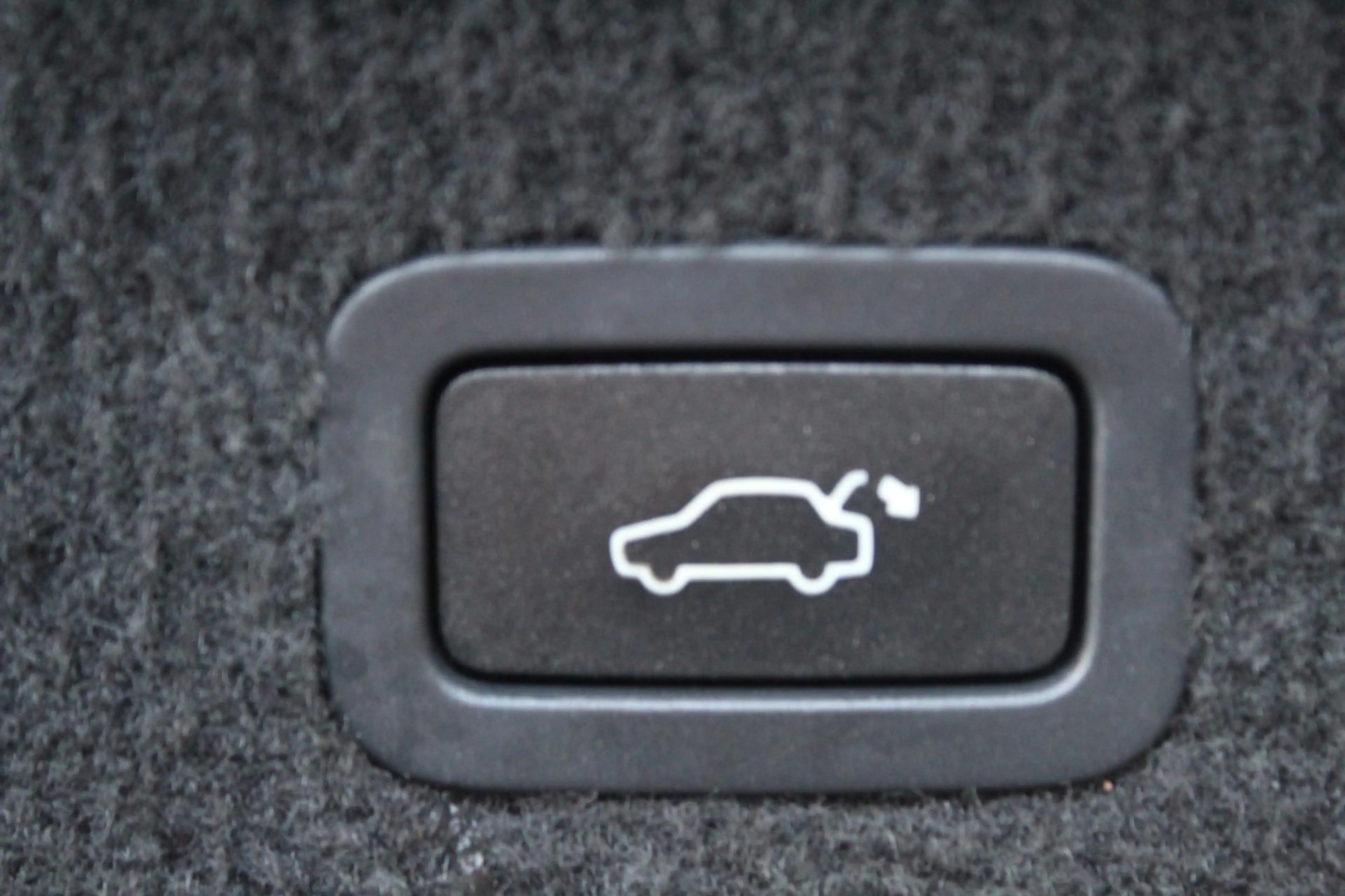 Volvo V70 1.6 T4 Limited Edition 180PK | Parkeersensoren | N — photo 12
