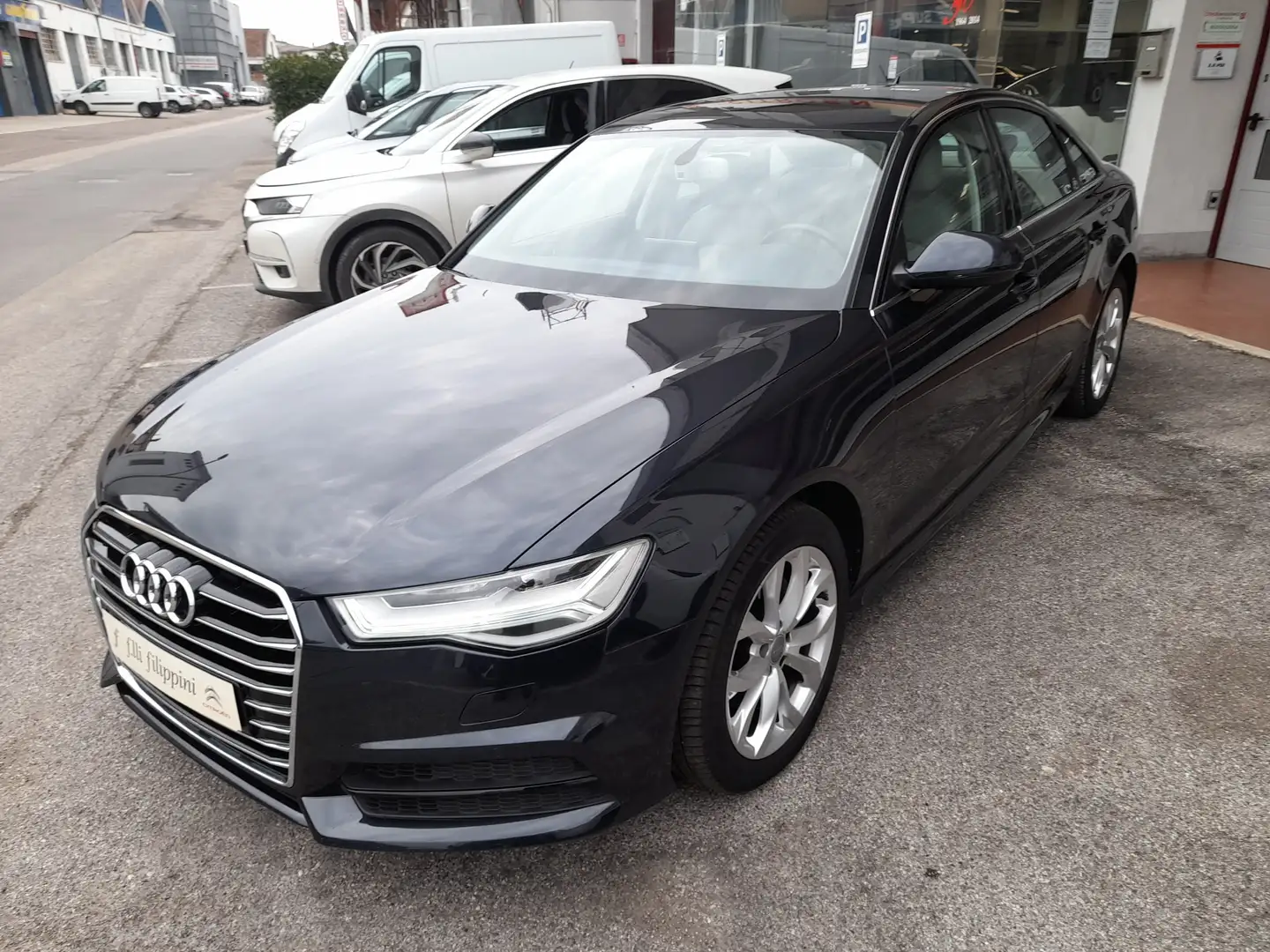 Audi A6 A6 2.0 tdi ultra Business Plus 150cv s-tronic Blu/Azzurro - 2