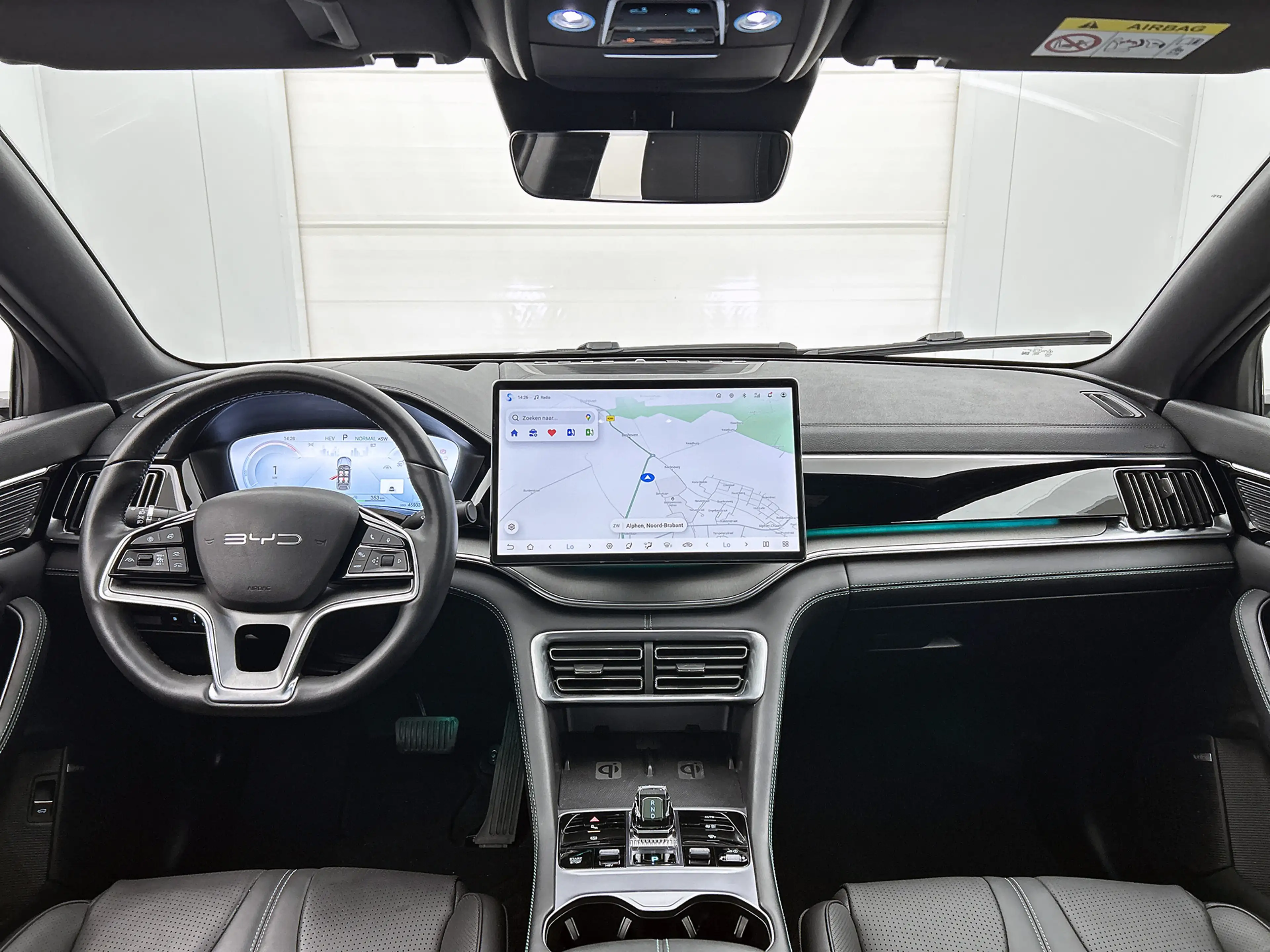 BYD Seal U 1.5 T DM-i AWD Design | Sunroof | 4x4 | Origineel — photo 5