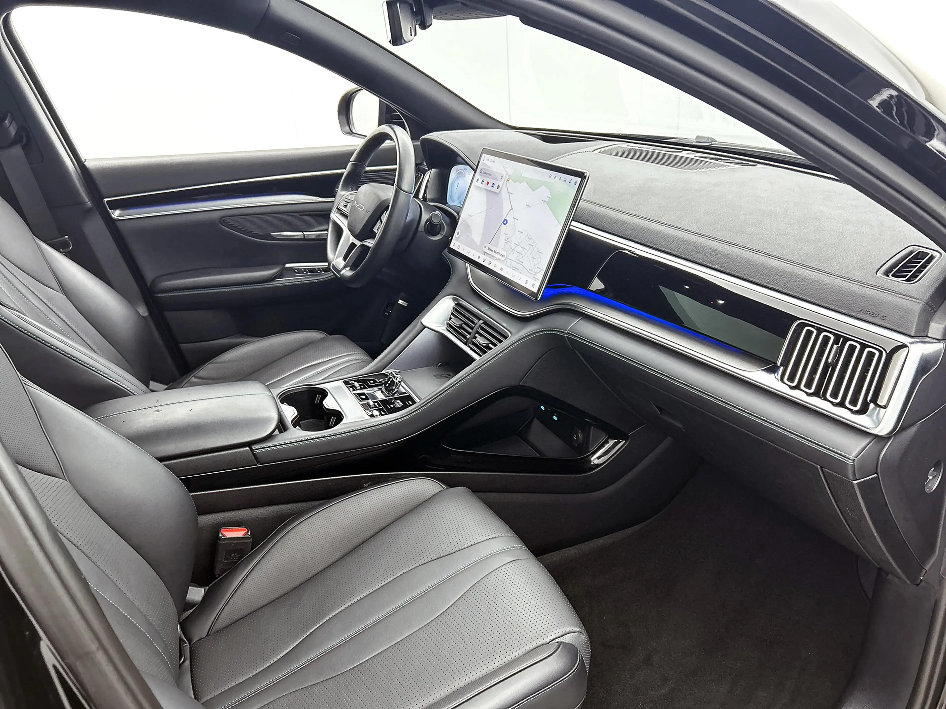 BYD Seal U 1.5 T DM-i AWD Design | Sunroof | 4x4 | Origineel — photo 7