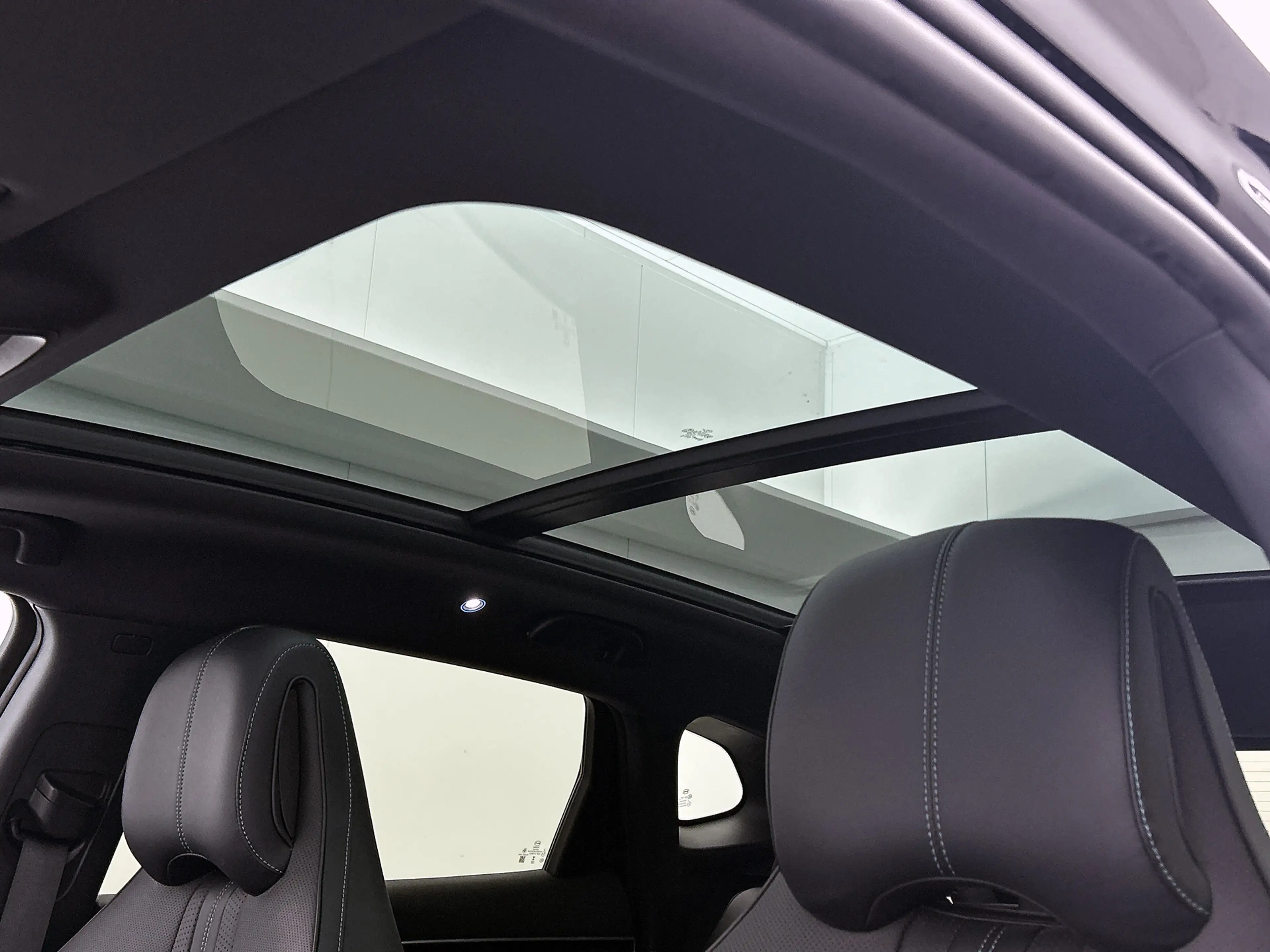 BYD Seal U 1.5 T DM-i AWD Design | Sunroof | 4x4 | Origineel — photo 13