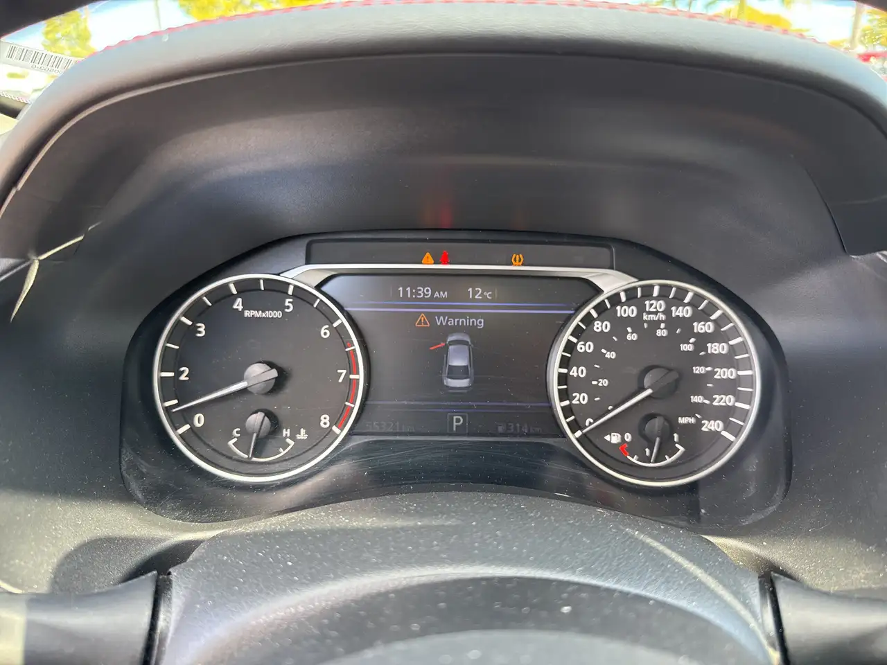 Nissan Altima снимка Nissan Altima
