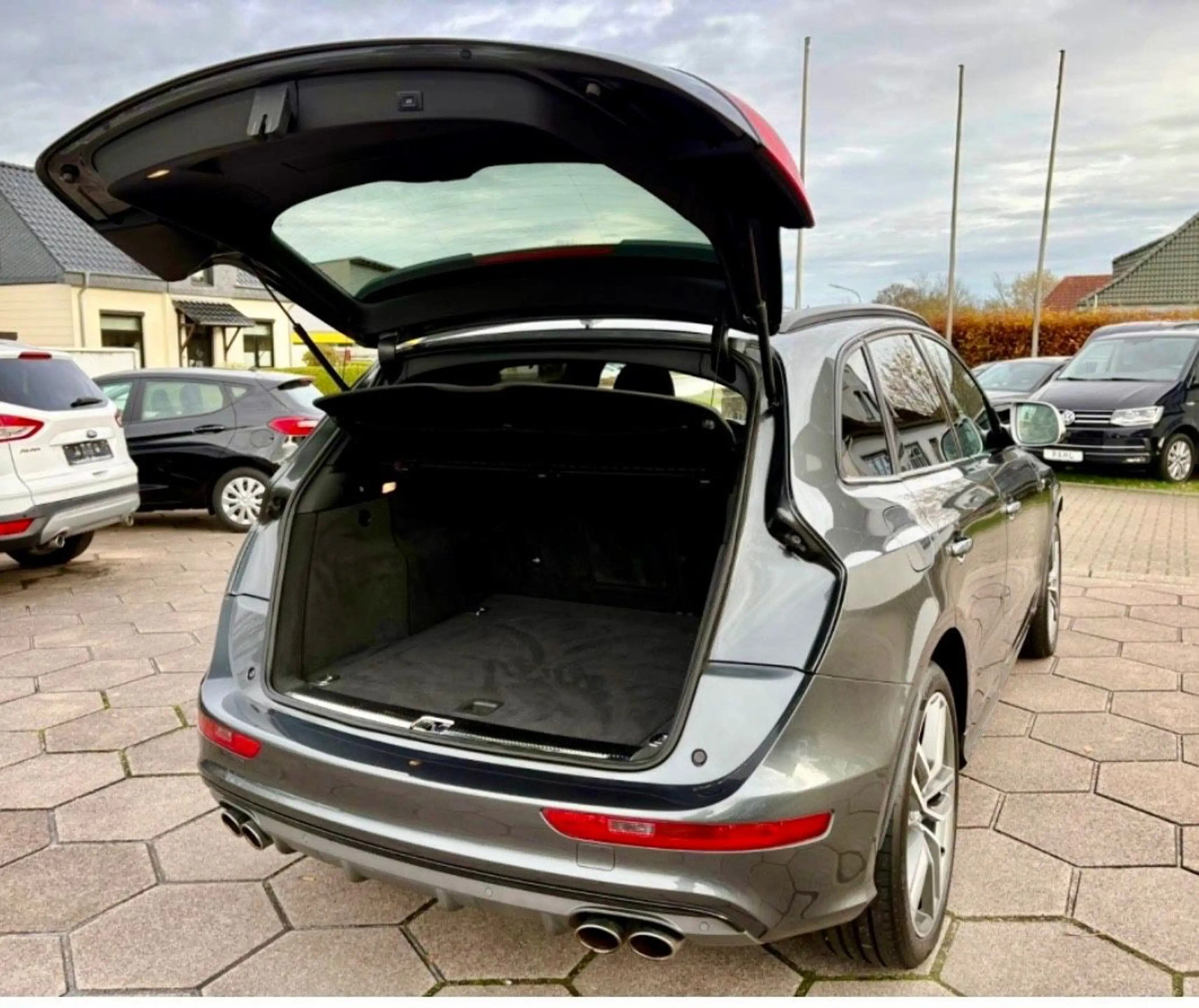 Audi SQ5 3.0 TDI Competition quattro MEMORY PANO 21" — photo 5