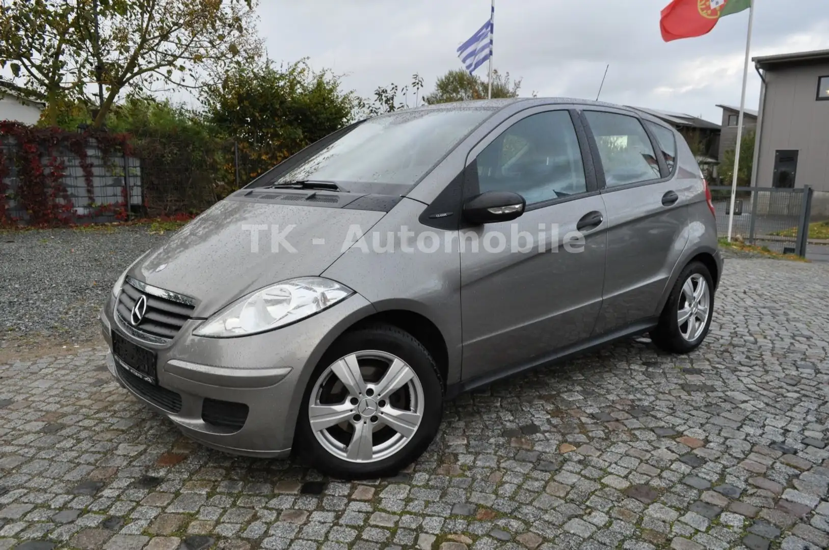 Mercedes-Benz A 160 CDI/TÜV/AU BIS 08/2026 /S-HEFT/KLIMA Grau - 1