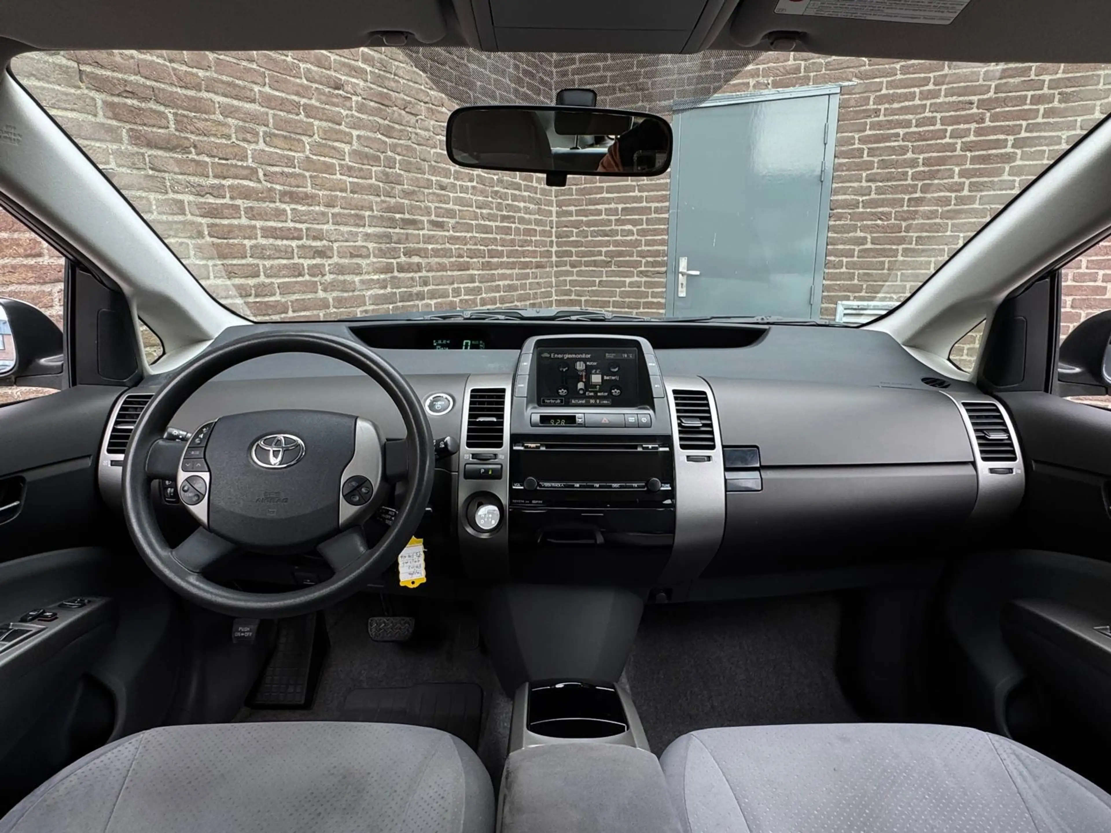Toyota Prius 1.5 VVT-i Comfort Clima Cruis-Contr. Parkeersens. — photo 9