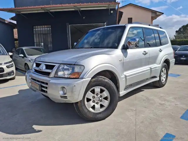 Mitsubishi Pajero 3.2 16V DI-D 5p. GLS2 - 7 POSTI