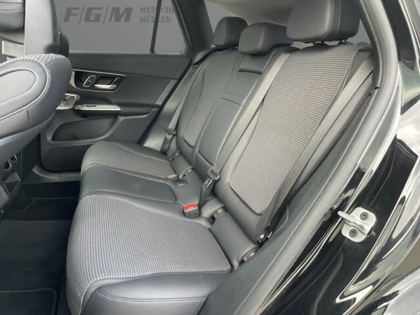 Mercedes-Benz GLC 200 4Matic Avantgarde +Wide+MBUX+LED+360+AUT Noir - 2