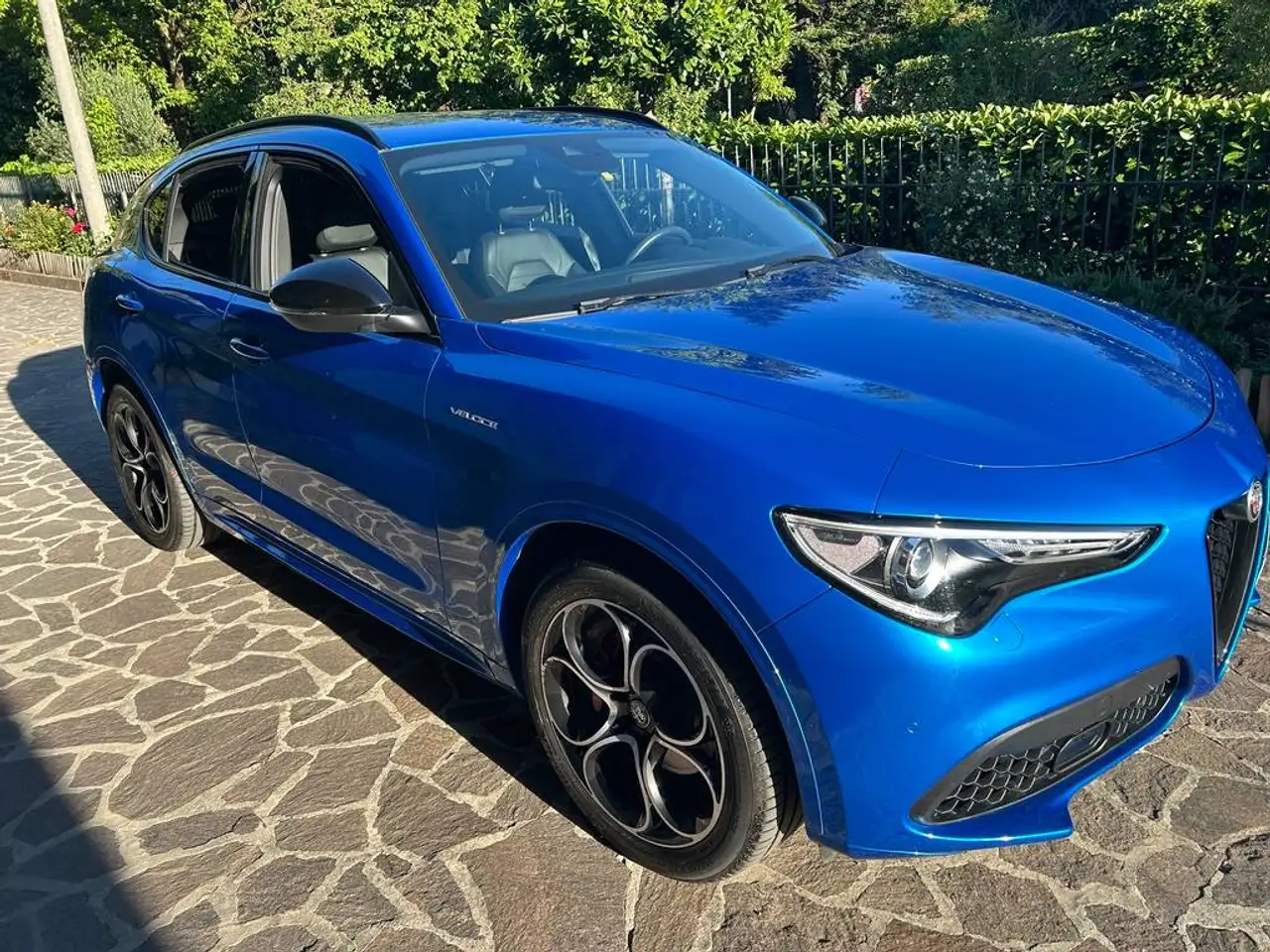 Alfa Romeo Stelvio 2022 — фото 11