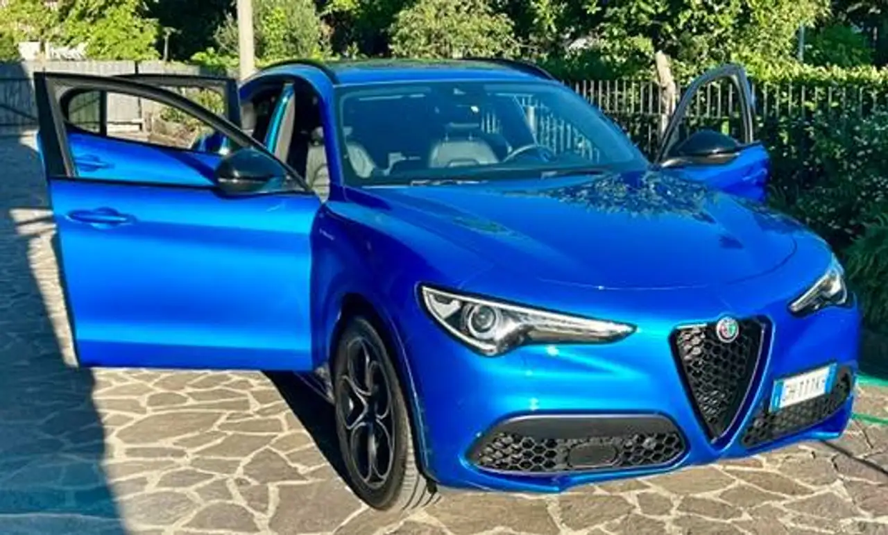Alfa Romeo Stelvio 2022 — фото 8